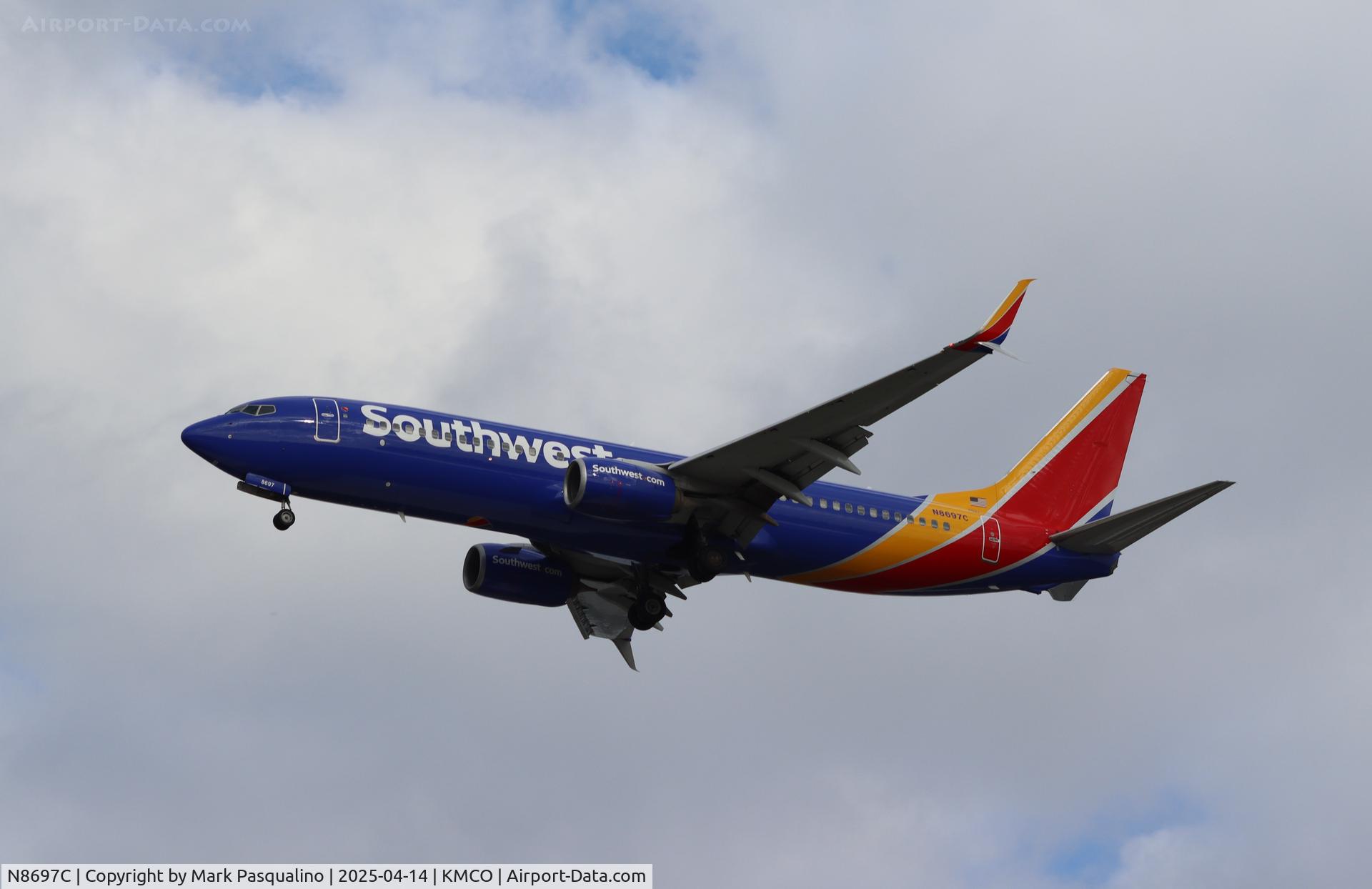 N8697C, 2016 Boeing 737-8H4 C/N 36728, Boeing 737-8H4