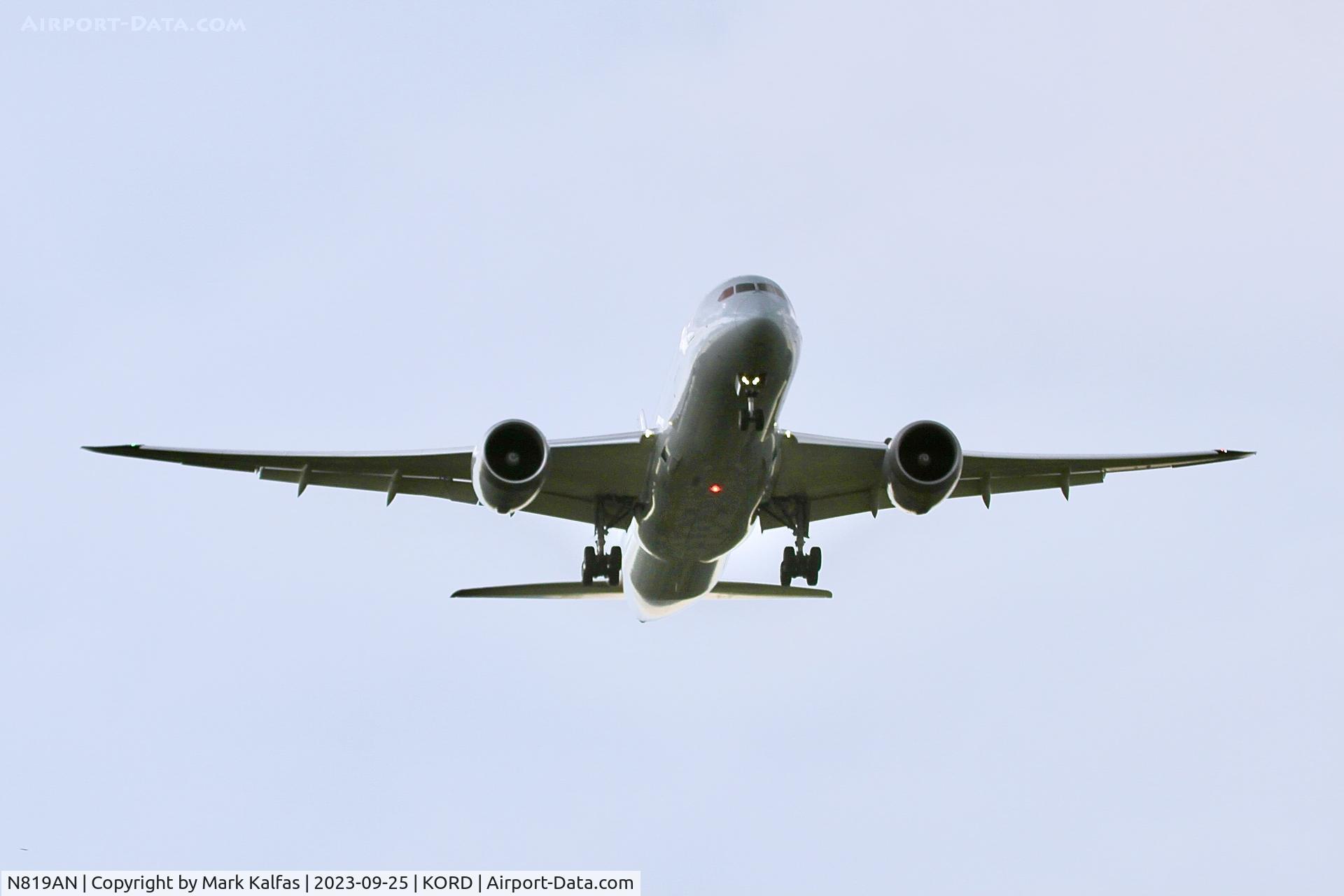 N819AN, 2017 Boeing 787-8 Dreamliner Dreamliner C/N 40637, 788 American Airlines Boeing 787-8 Dreamliner N819AN N819AN AA161 ATH-ORD 10C approach KORD