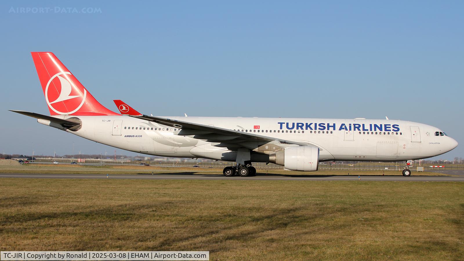 TC-JIR, 2008 Airbus A330-223 C/N 0949, at eham