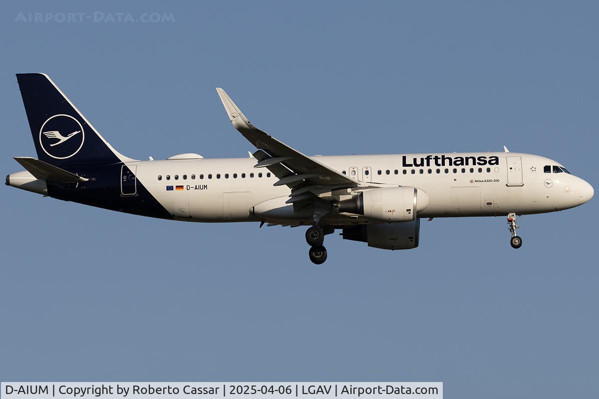 D-AIUM, 2015 Airbus A320-214 C/N 6577, Athens Eleftherios Venizelos Airport