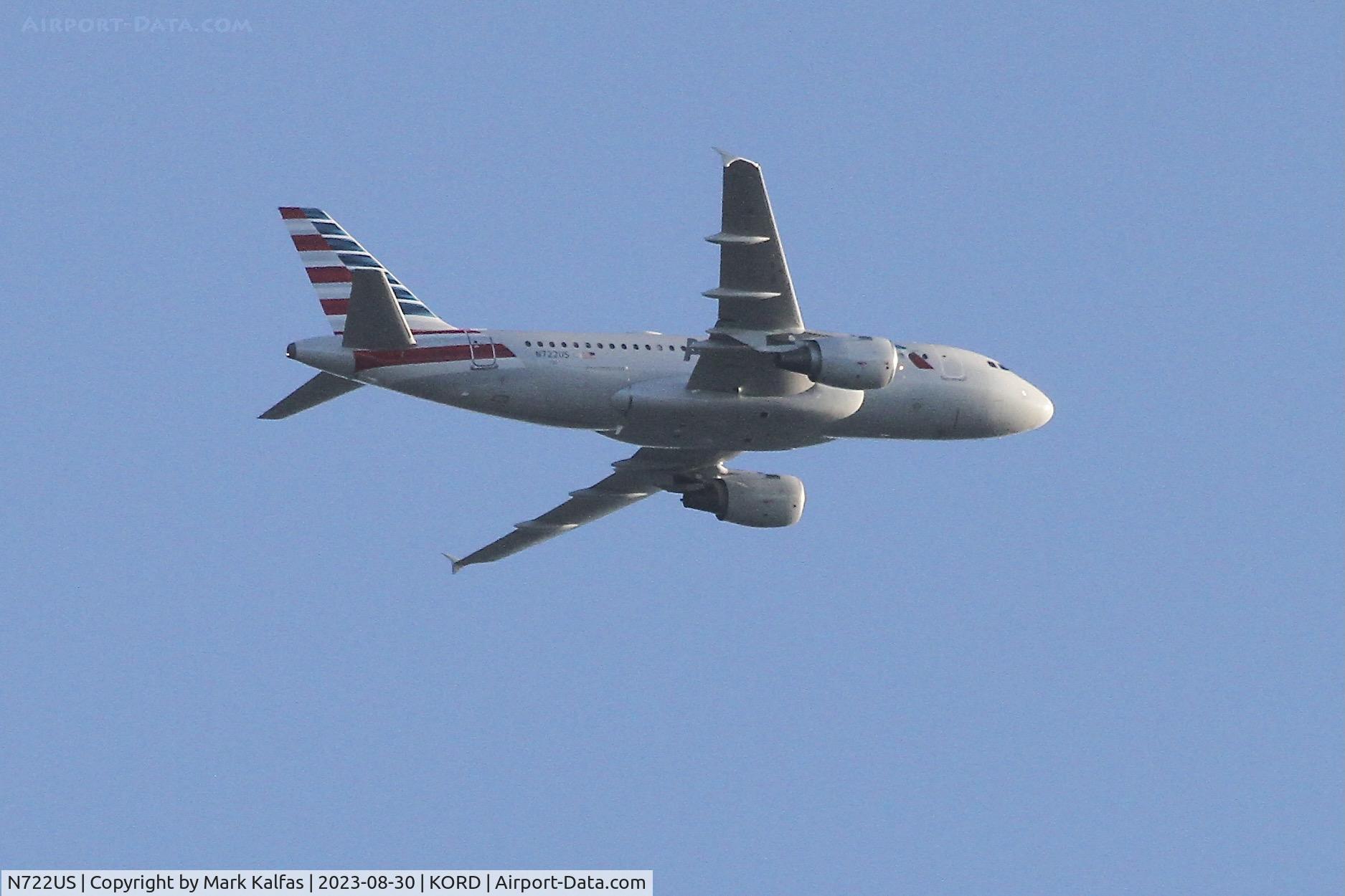 N722US, 1999 Airbus A319-112 C/N 1097, A319 American Airlines Airbus A319-112 N722US arriving KORD