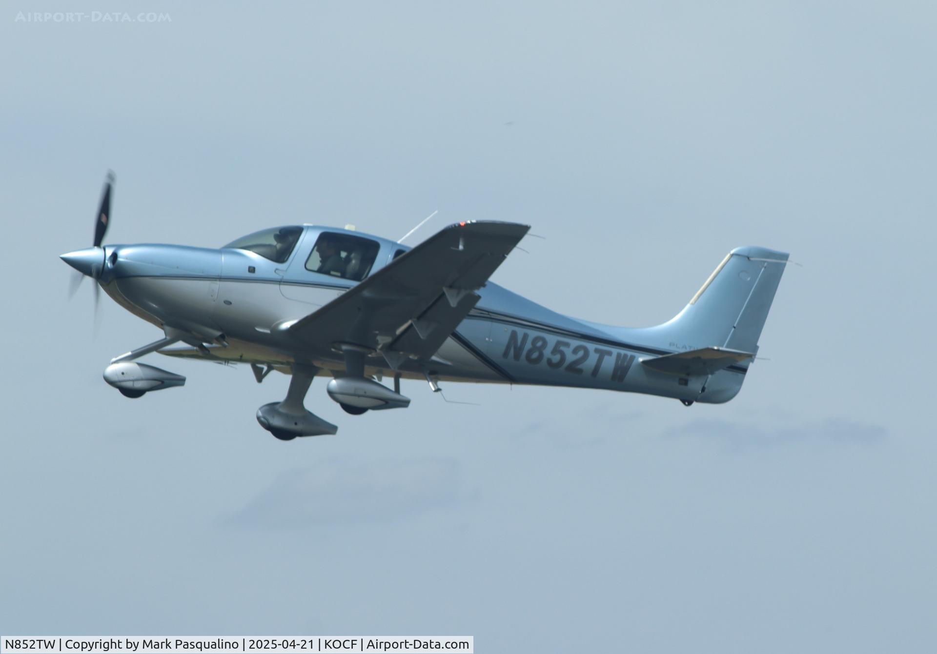 N852TW, 2023 Cirrus SR22 C/N 9147, Cirrus SR22