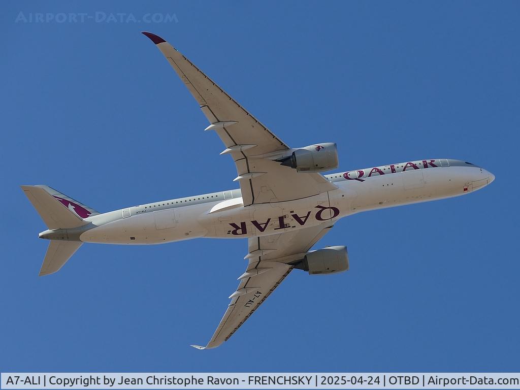 A7-ALI, 2016 Airbus A350-941 C/N 021, Doha (DOH)	Delhi (DEL)	QR578