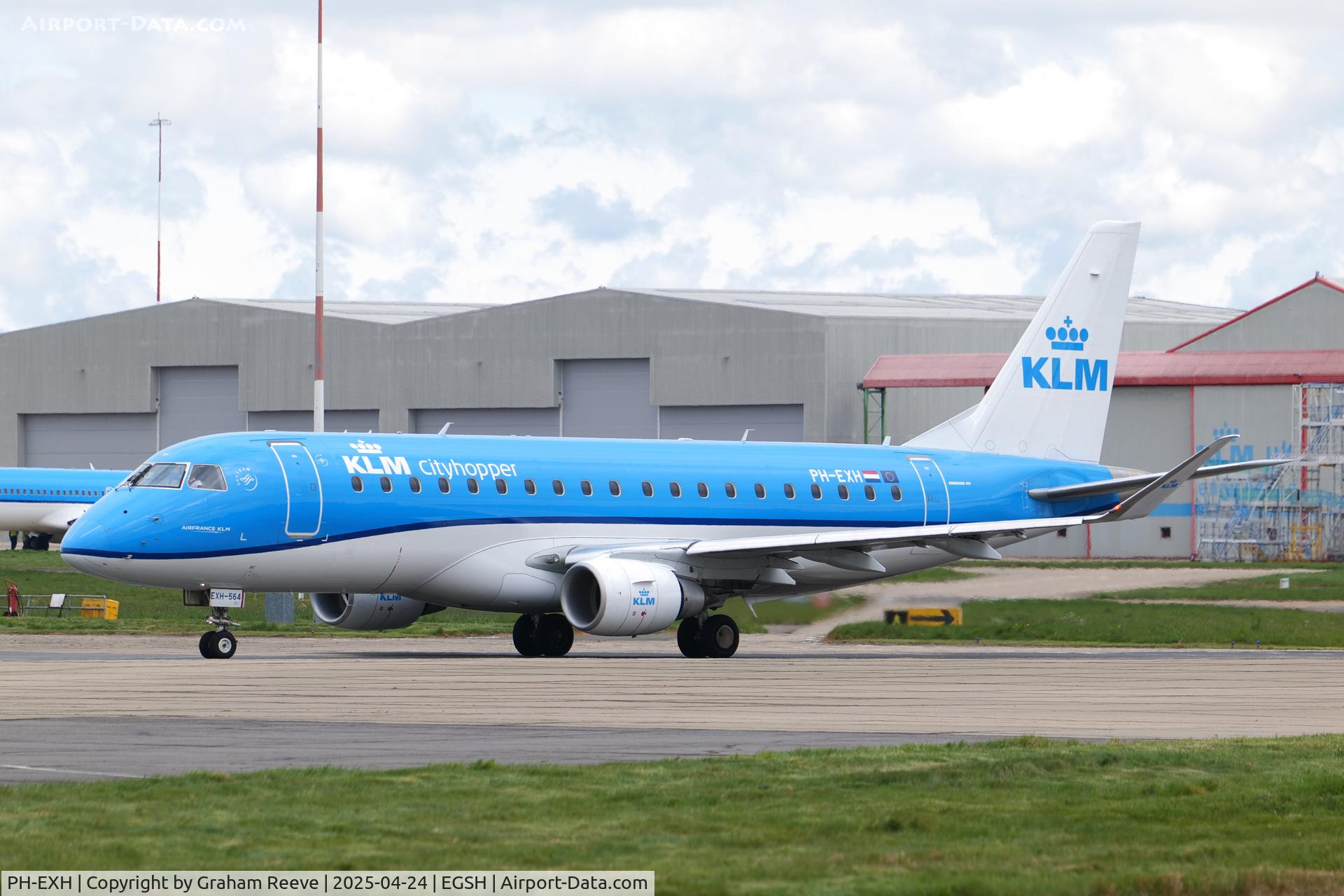 PH-EXH, 2016 Embraer 175STD (ERJ-170-200) C/N 17000564, Departing from Norwich.