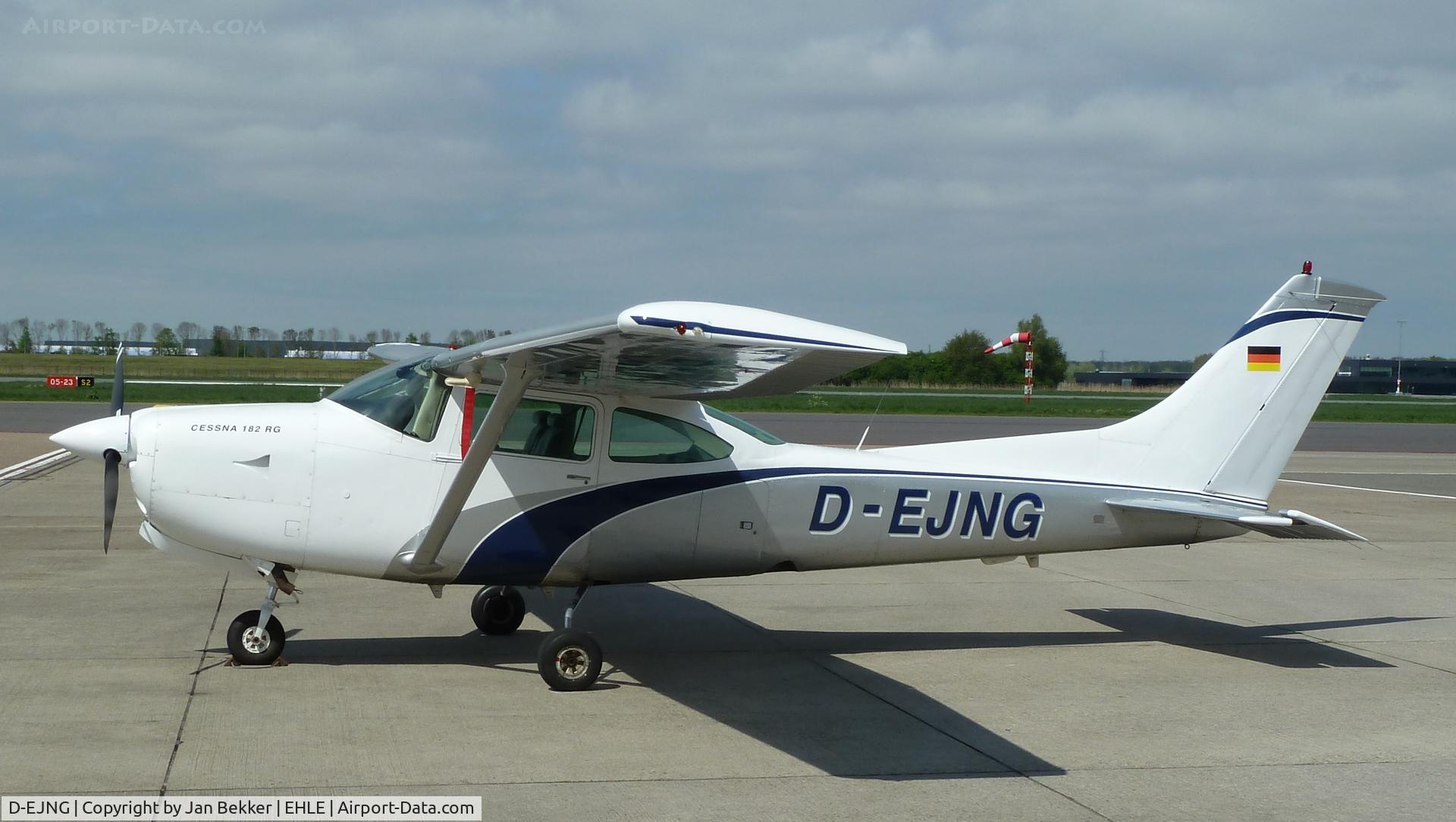 D-EJNG, 1988 Cessna R182RG II Skylane RG C/N R18200337, Lelystad Airport