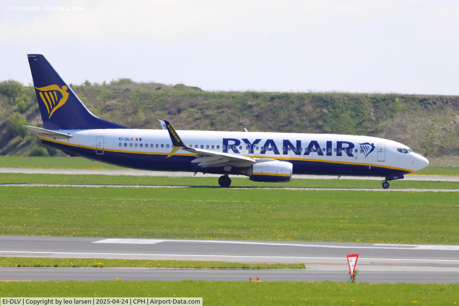 EI-DLV, 2006 Boeing 737-8AS C/N 33598, Copenhagen 24.4.2025