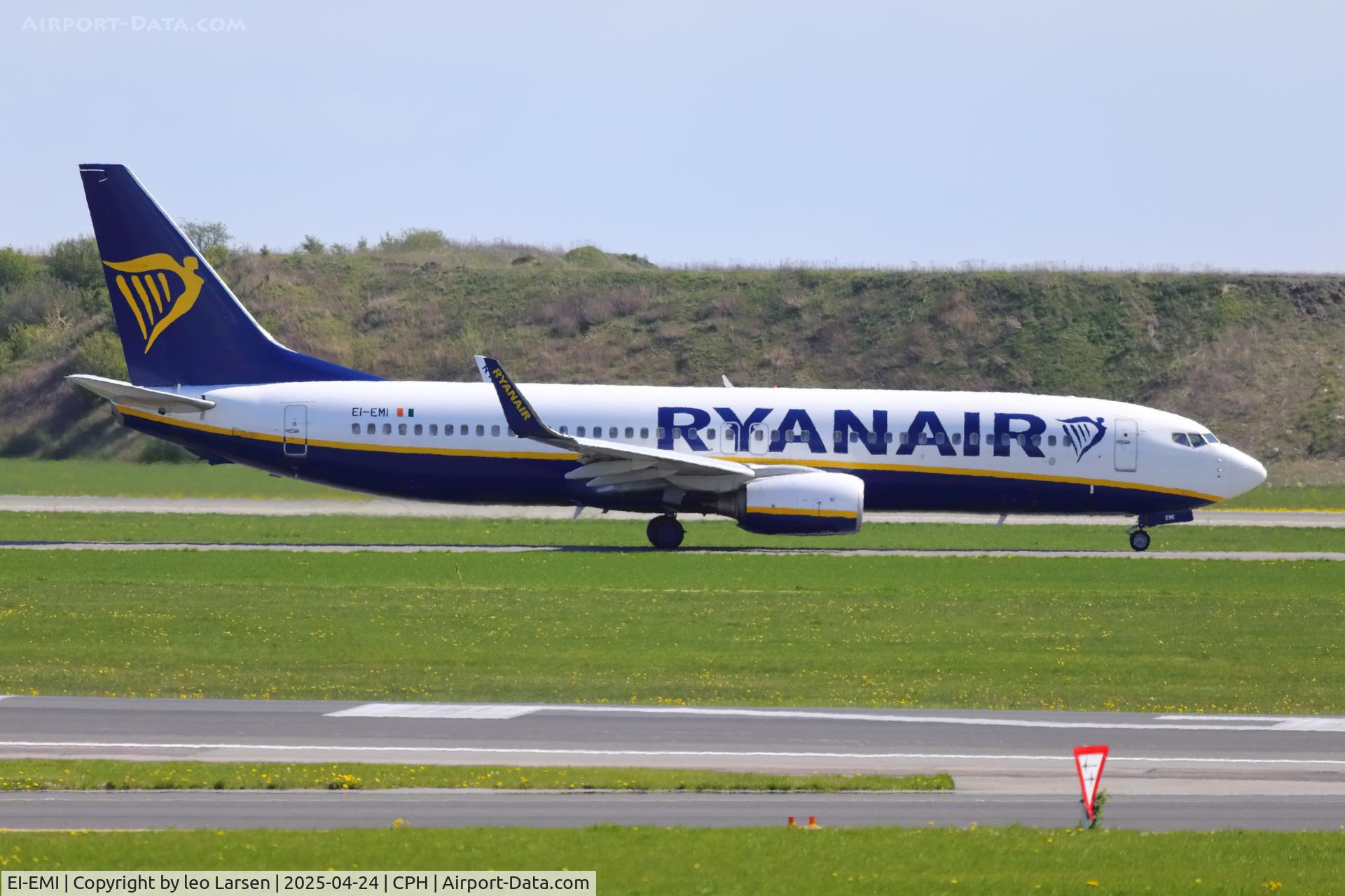 EI-EMI, 2010 Boeing 737-8AS C/N 34979, Copenhagen 24.4.2025