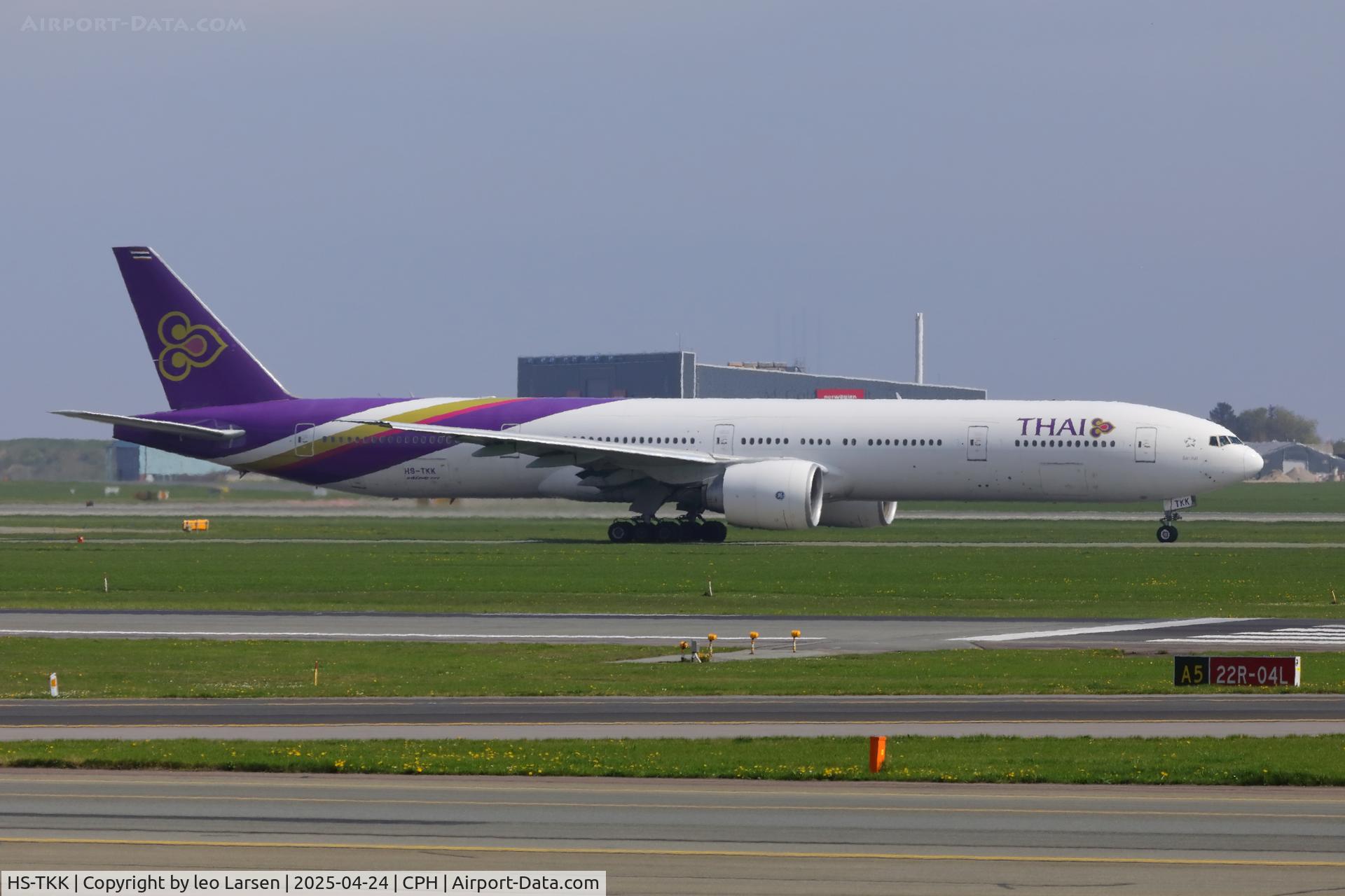 HS-TKK, 2012 Boeing 777-3AL/ER C/N 41520, Copenhagen 24.4.2025