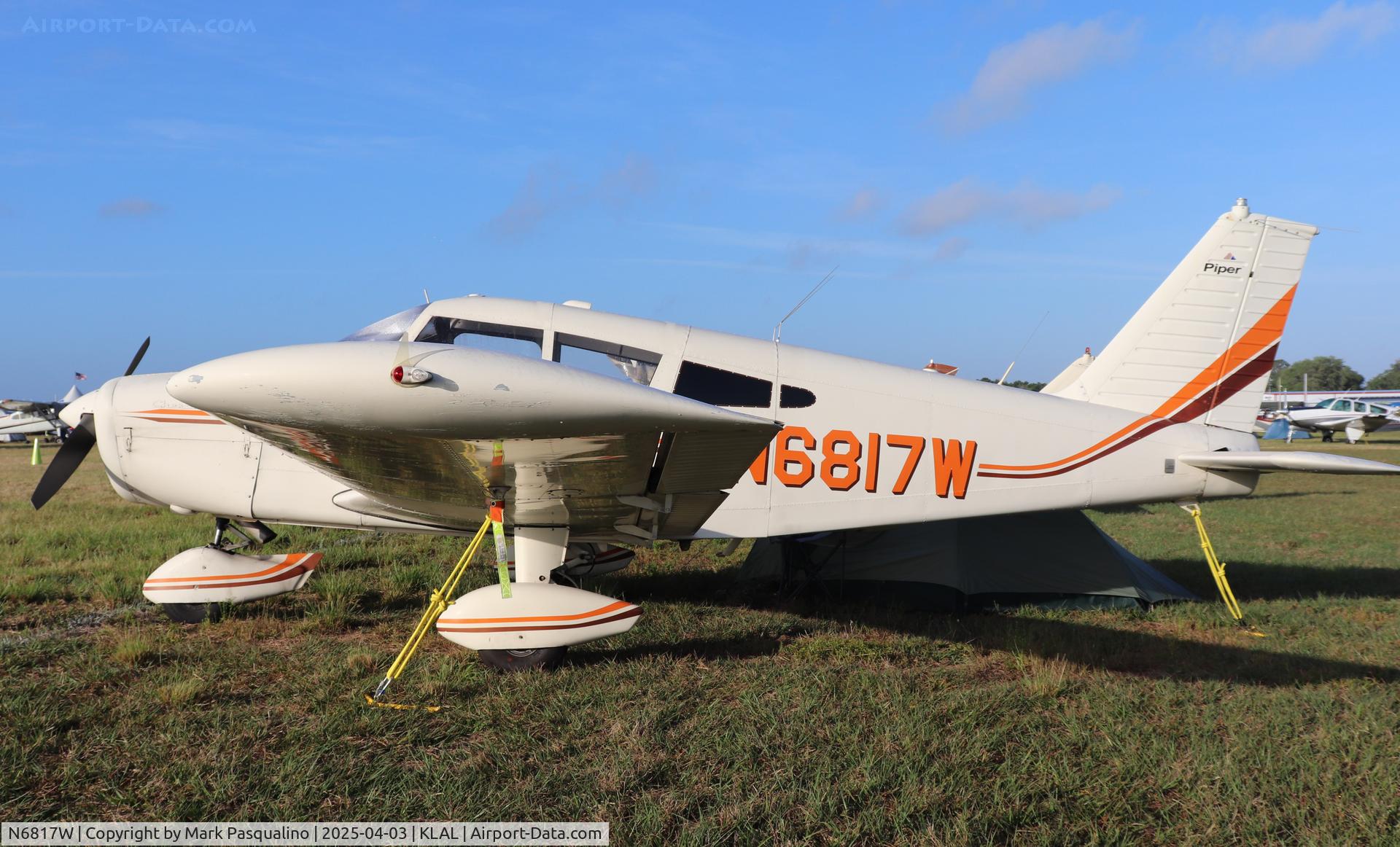 N6817W, 1965 Piper PA-28-140 C/N 28-20955, Piper PA-28-140
