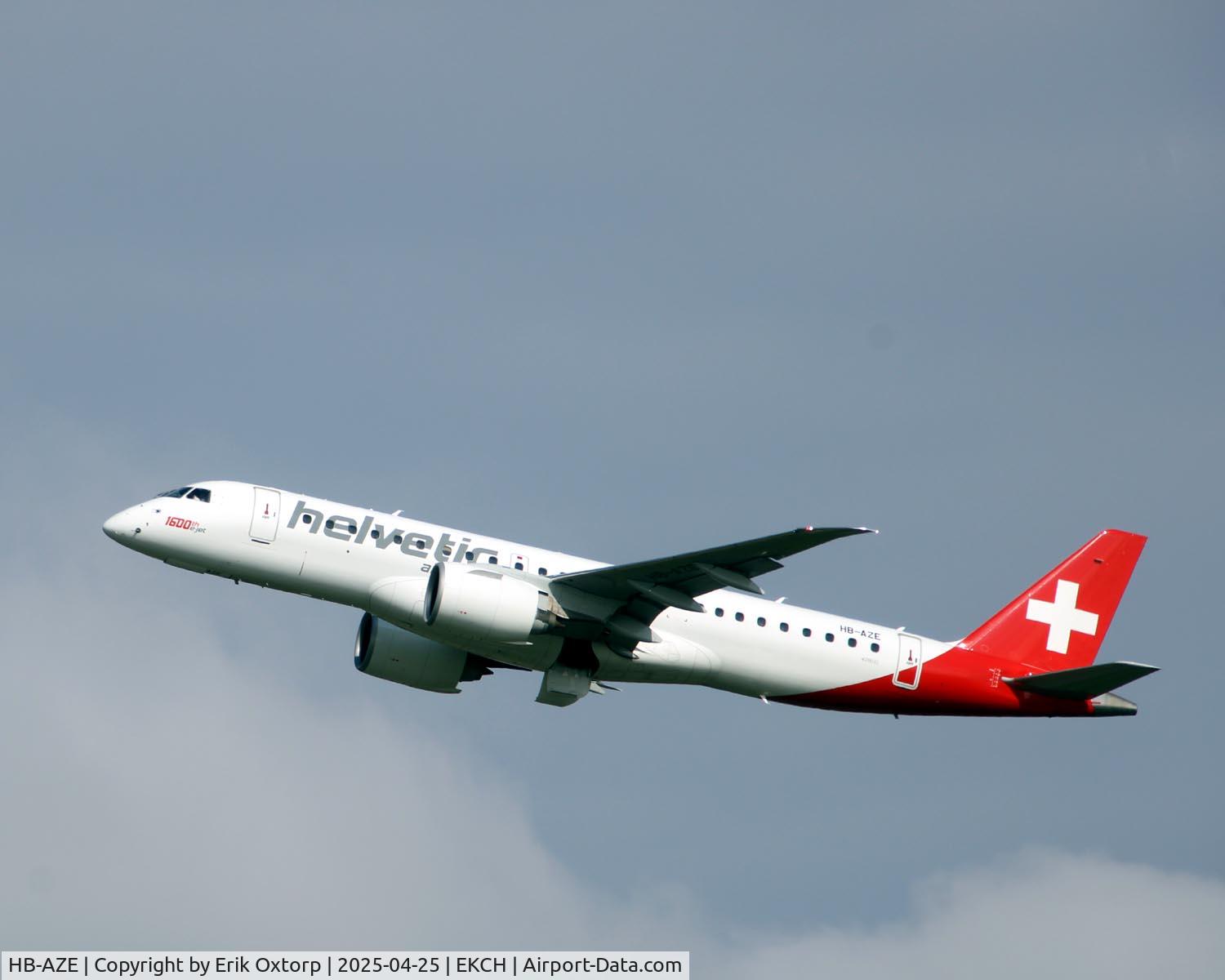 HB-AZE, 2020 Embraer 190-E2 (ERJ-190-300) C/N 19020038, HB-AZE landing rw 22L