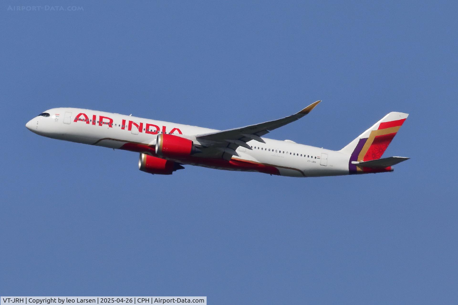 VT-JRH, 2023 Airbus A350-941 C/N 0592, Copenhagen 26.4.2025