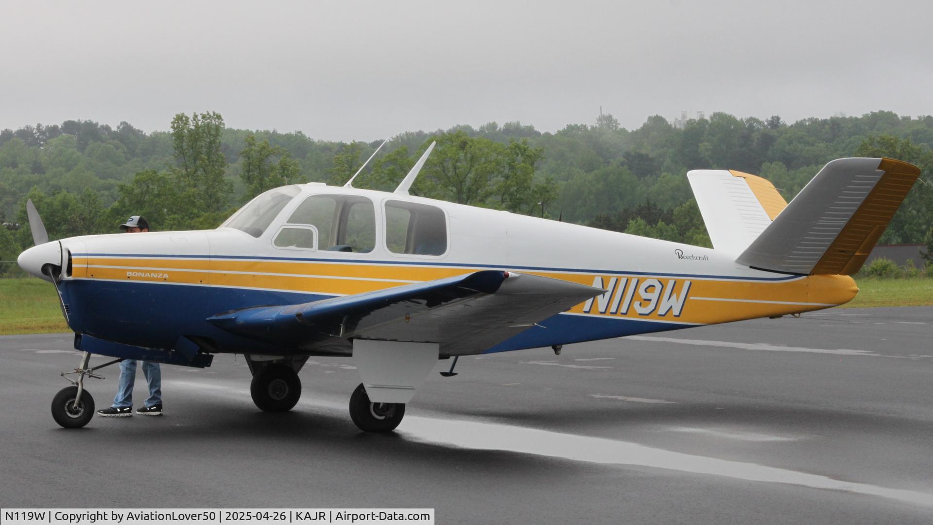 N119W, 1953 Beech D35 C/N D-3518, D35 Bonanza