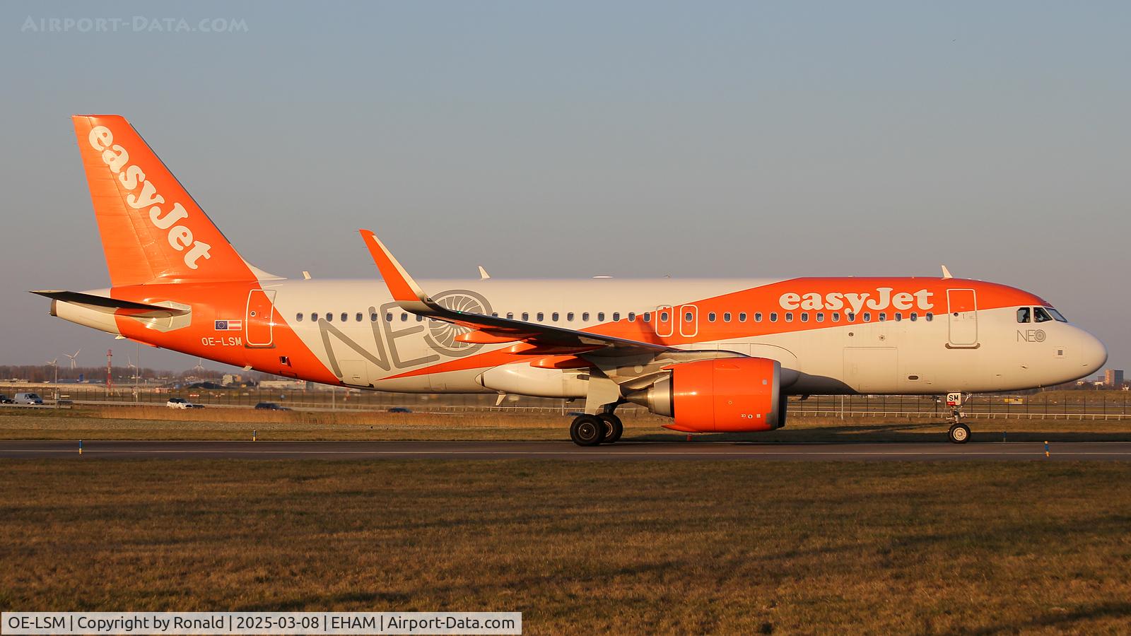OE-LSM, 2022 Airbus A320-251N C/N 10142, at eham