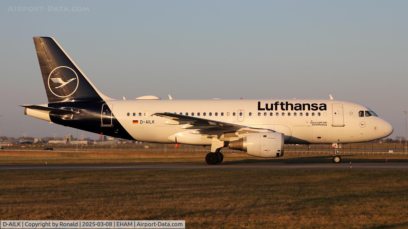 D-AILK, 1997 Airbus A319-114 C/N 679, at eham