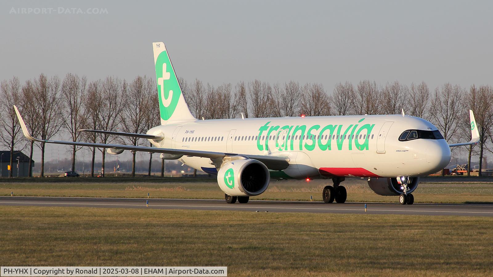 PH-YHX, 2024 Airbus A321-251 NX C/N 11891, at eham