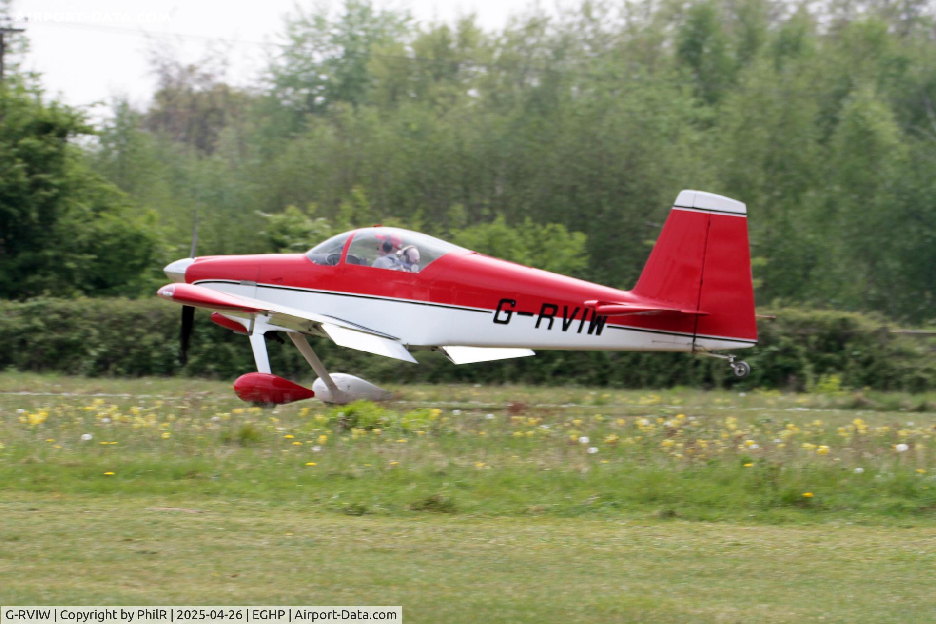 G-RVIW, 2010 Vans RV-9 C/N PFA 320-13924, G-RVIW 2010 VANS RV-9 Popham 