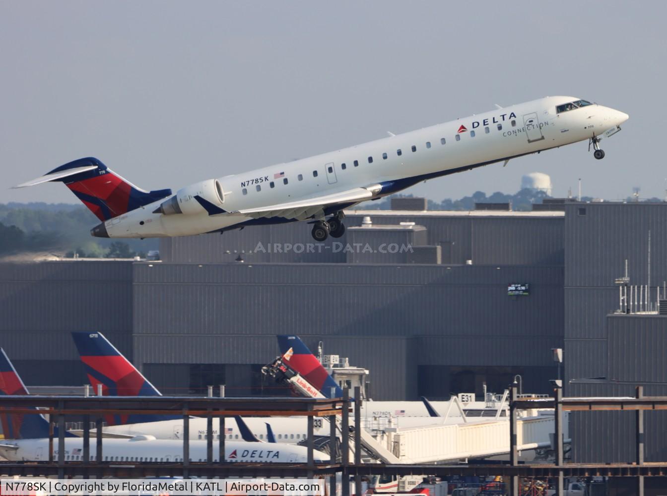 N778SK, 2006 Bombardier CRJ-700 (CL-600-2C10) Regional Jet C/N 10242, SKW/DAL CR7 zx atl-mgm