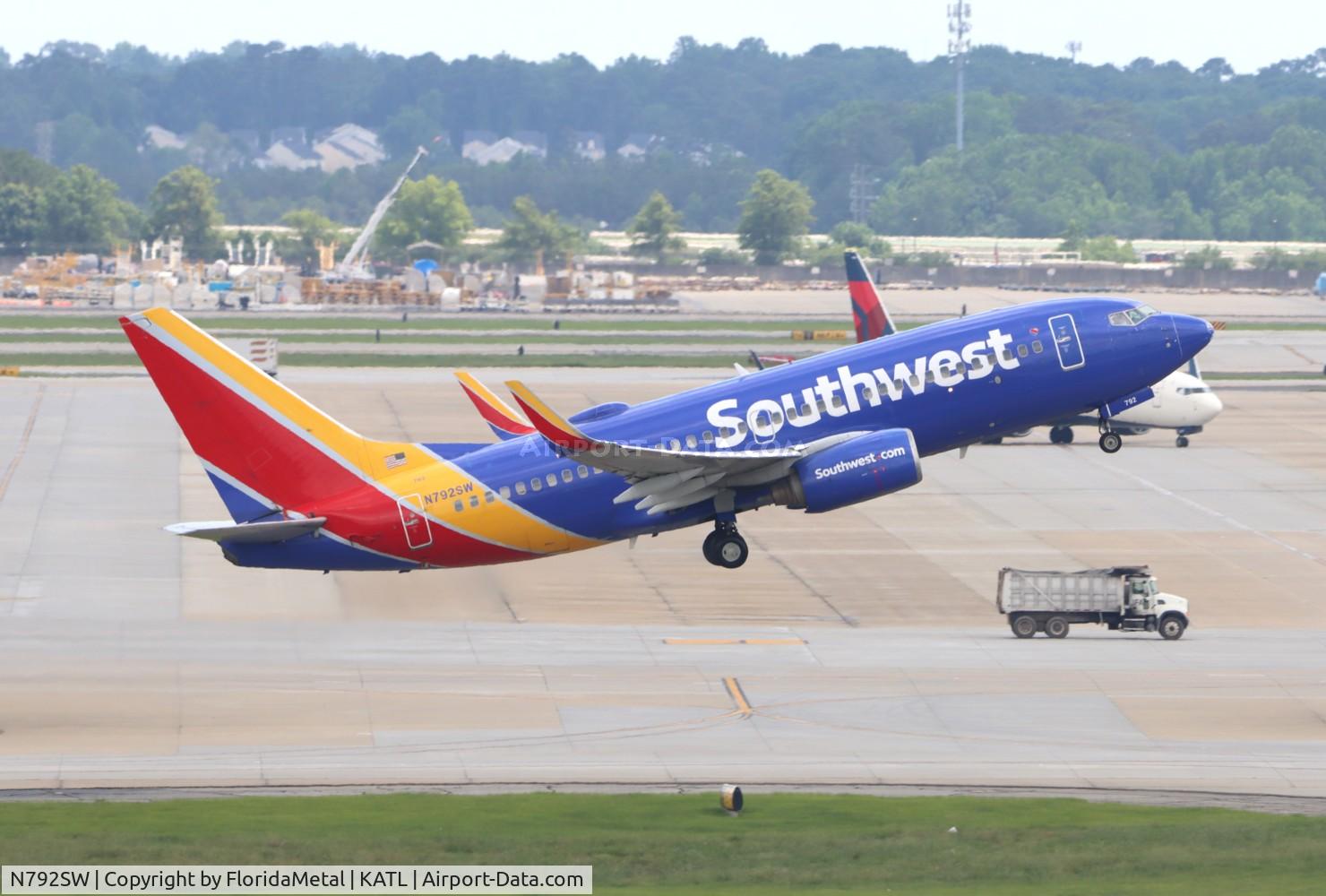 N792SW, 2000 Boeing 737-7H4 C/N 27887, SWA 737 zx atl-aus