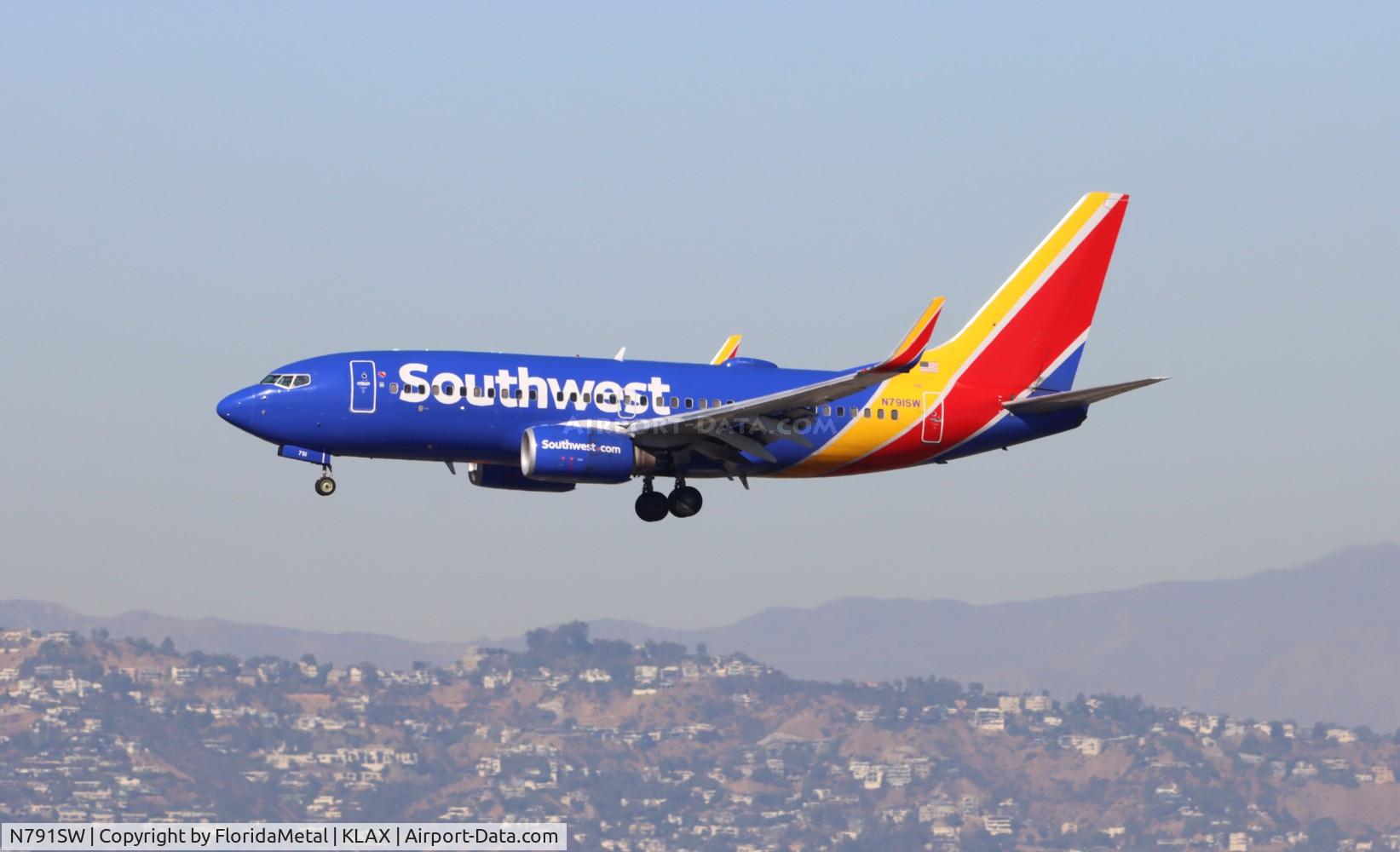N791SW, 2000 Boeing 737-7H4 C/N 27886, SWA 737 zx slc-lax