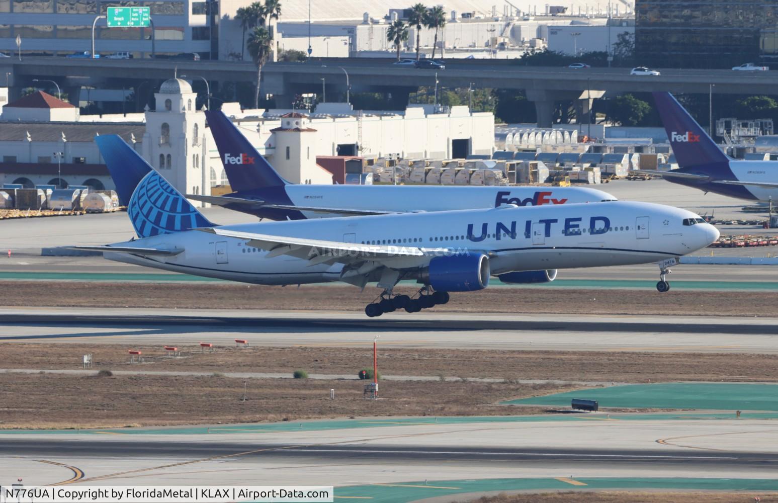 N776UA, 1996 Boeing 777-222 C/N 26937, UAL 772 nc zx ord-lax