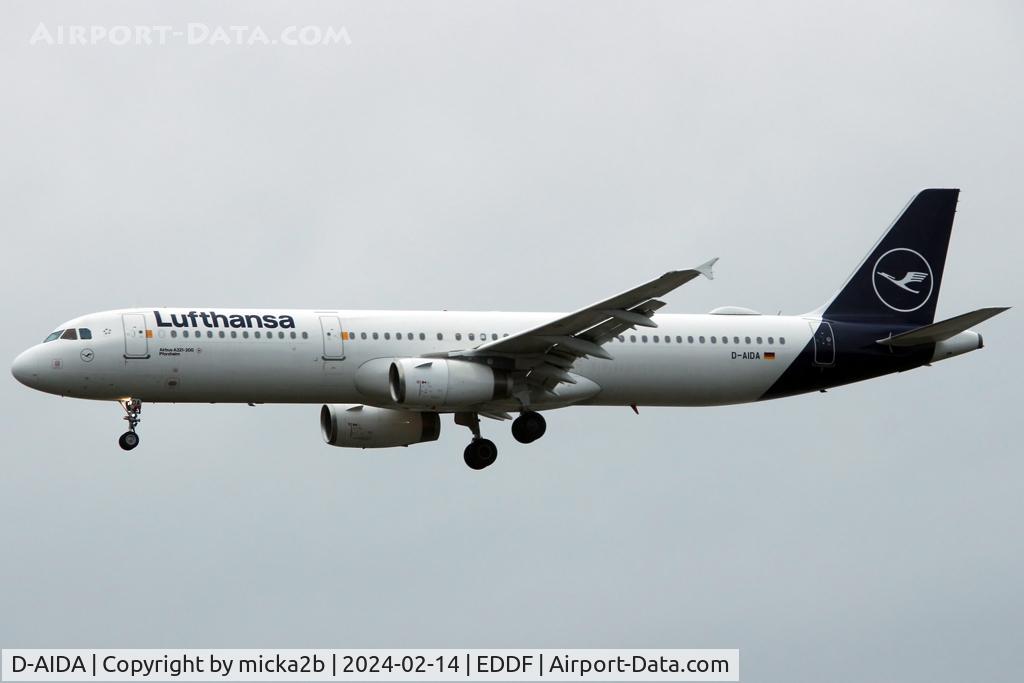 D-AIDA, 2010 Airbus A321-231 C/N 4360, Landing