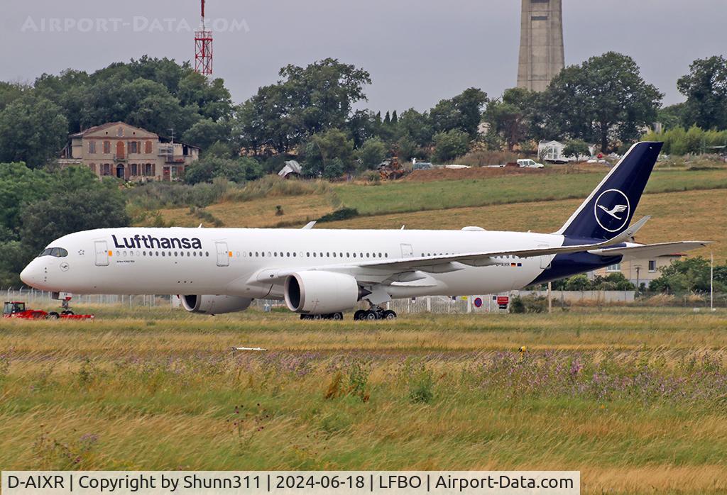 D-AIXR, 2023 Airbus A350-941 C/N 0590, Ready for delivery after storage...