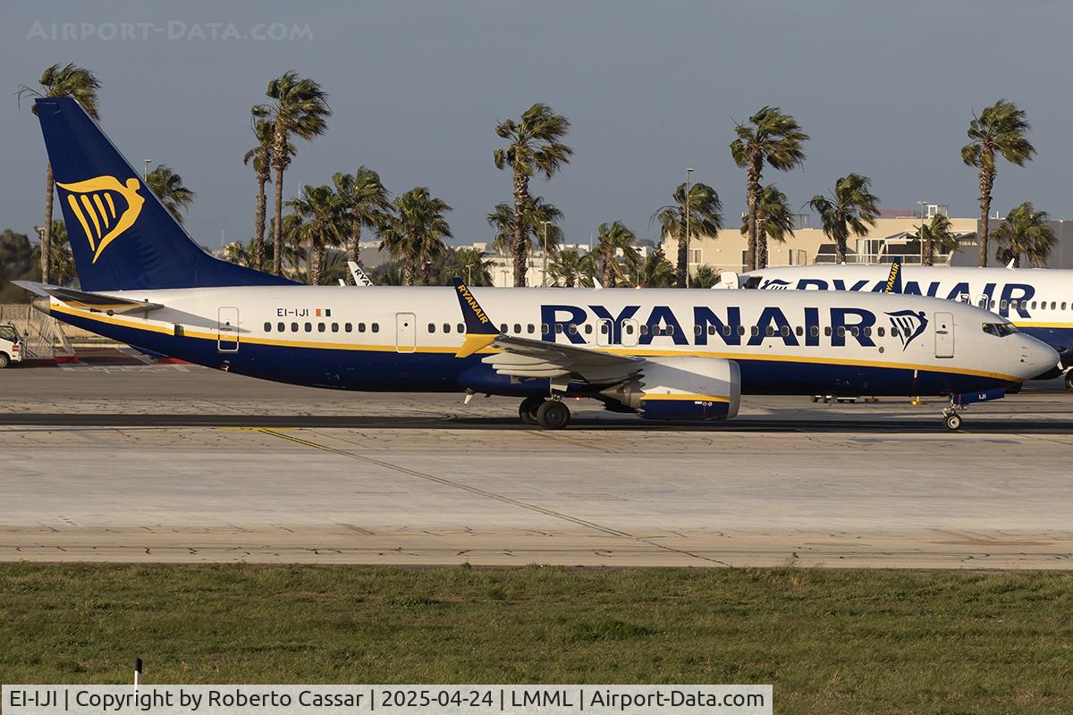 EI-IJI, Boeing 737-8 MAX C/N 62369, Park 9