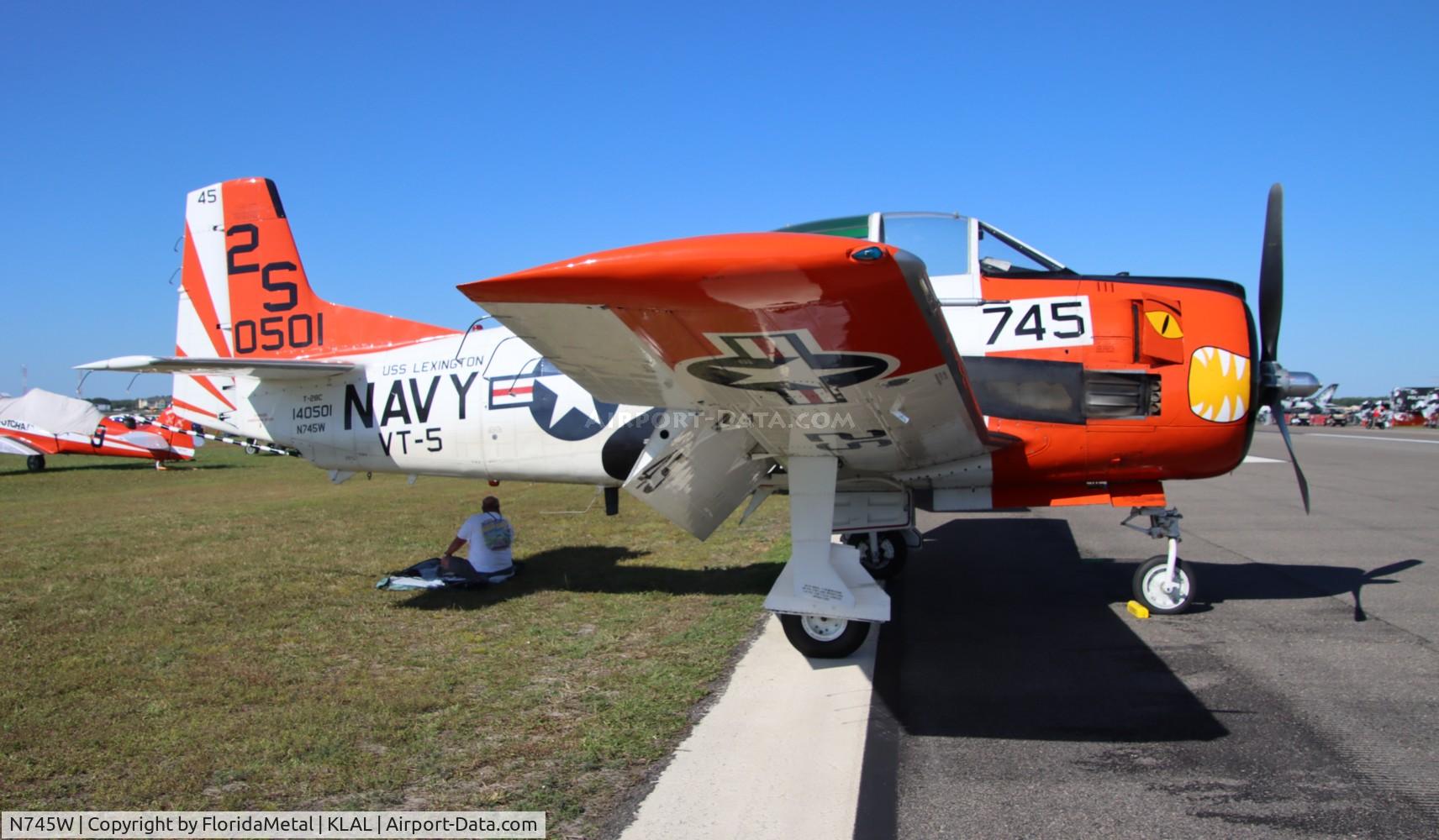 N745W, 1956 North American T-28C Trojan C/N 24-533 (140501), T-28 zx 
