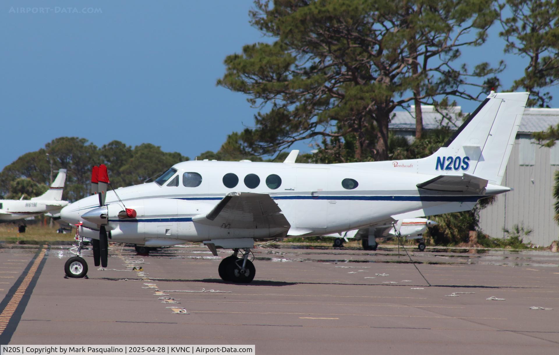 N20S, 1978 Beech E-90 King Air C/N LW-267, Beech E90