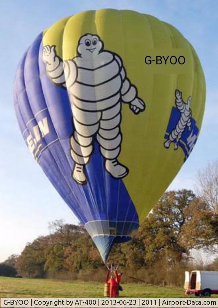 G-BYOO, 1999 CFM Streak Shadow C/N PFA 206-12806, Michelin globo