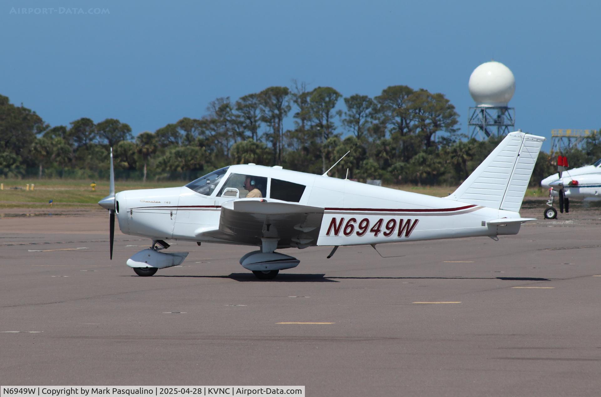N6949W, 1965 Piper PA-28-140 C/N 28-21138, Piper PA-28-140