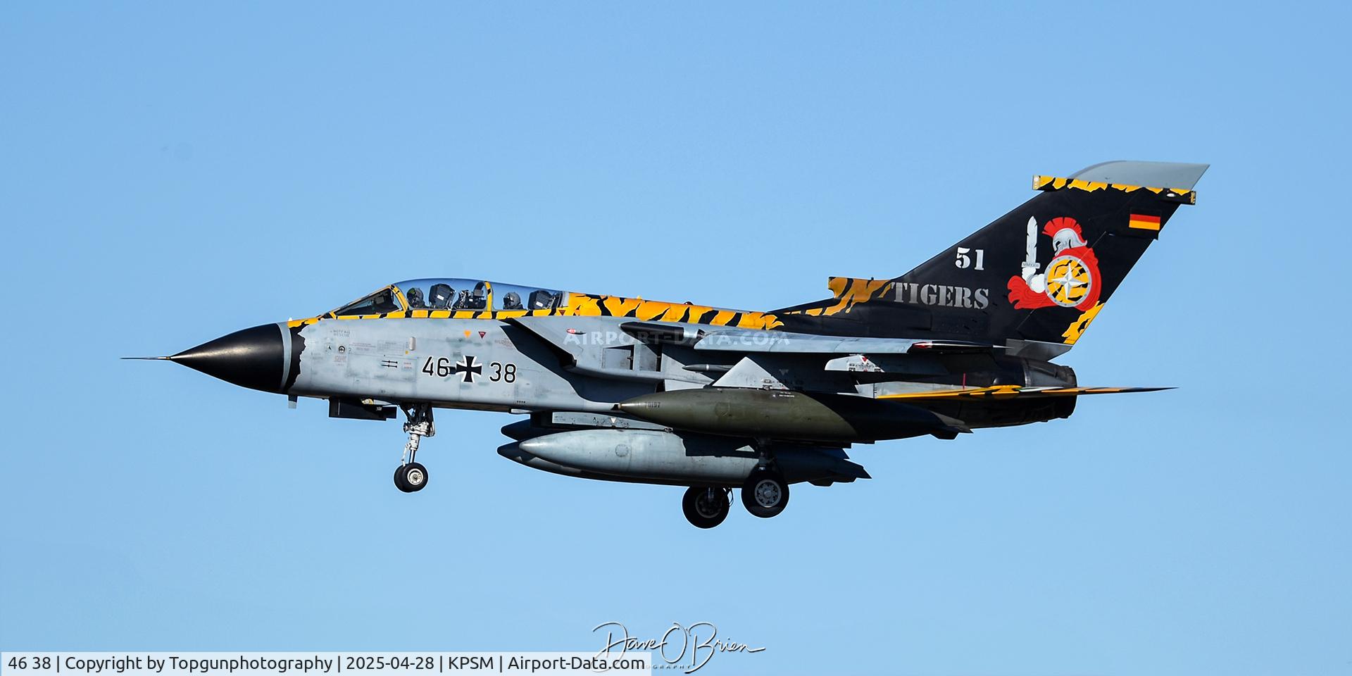 46 38, Panavia Tornado ECR C/N 856/GS271/4338, 51 TIGERS special painted tail