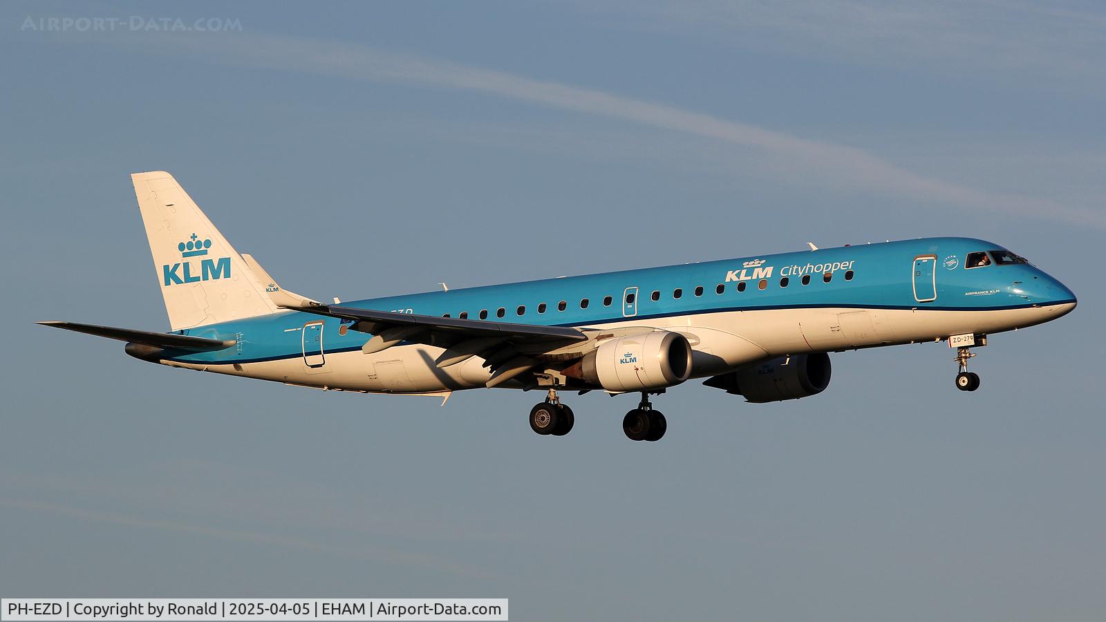 PH-EZD, 2009 Embraer 190LR (ERJ-190-100LR) C/N 19000279, at eham