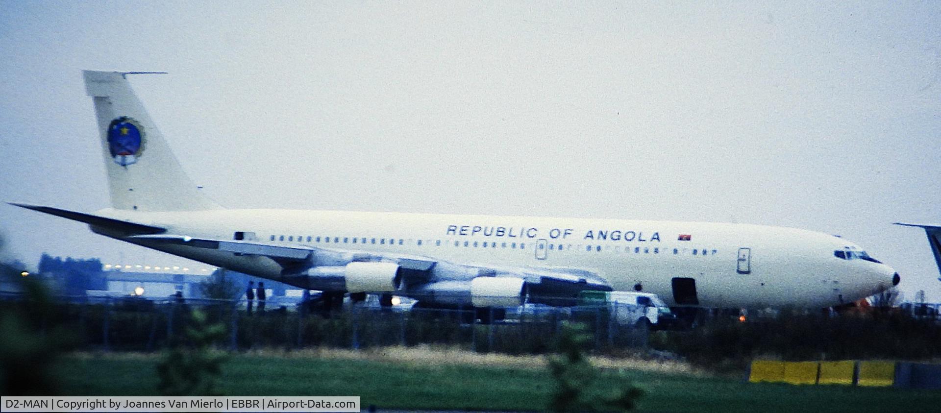 D2-MAN, 1969 Boeing 707-321B C/N 20025, ex-slide