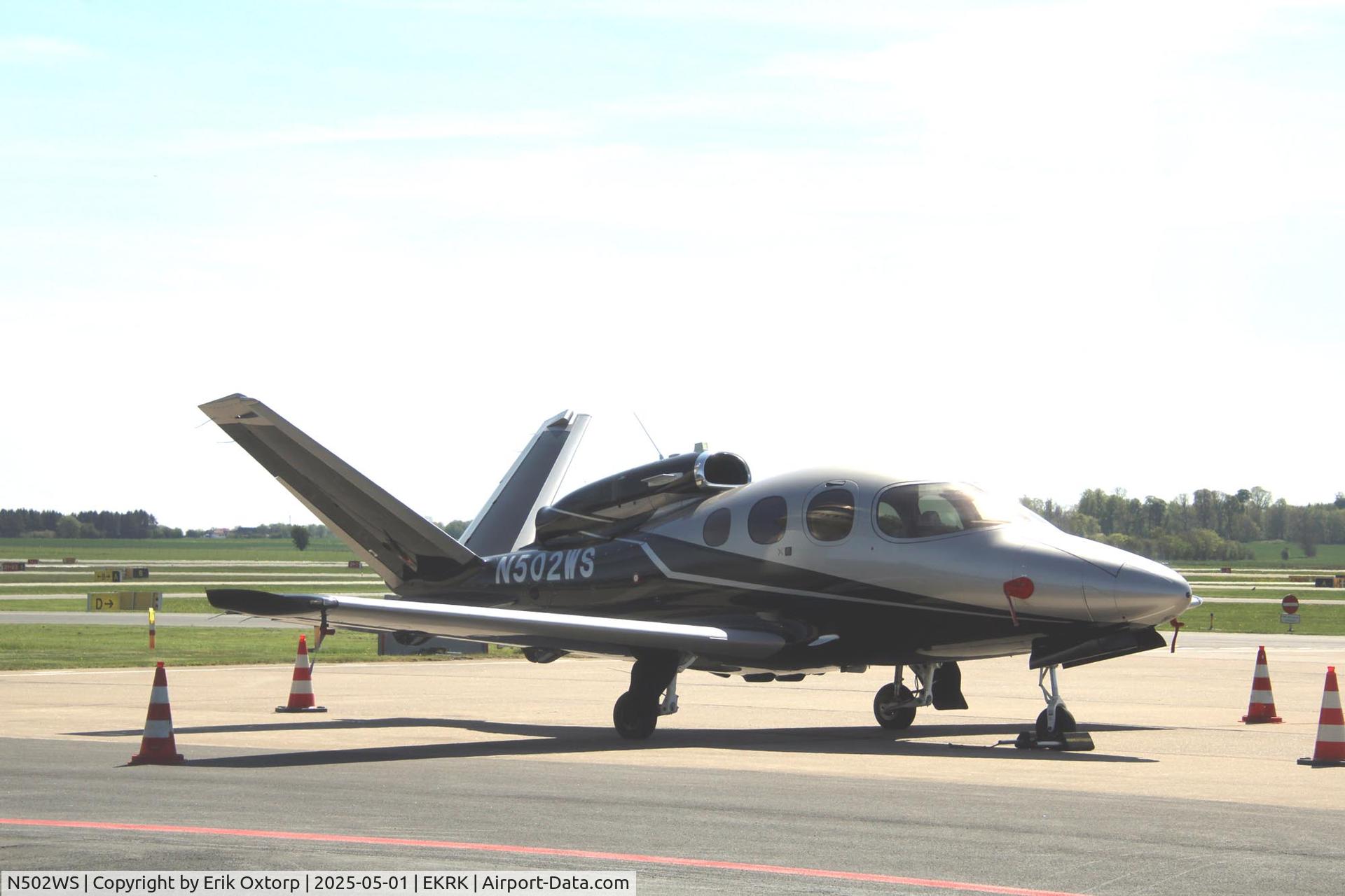 N502WS, 2021 Cirrus SF50 Vision C/N 0262, N502WS in RKE