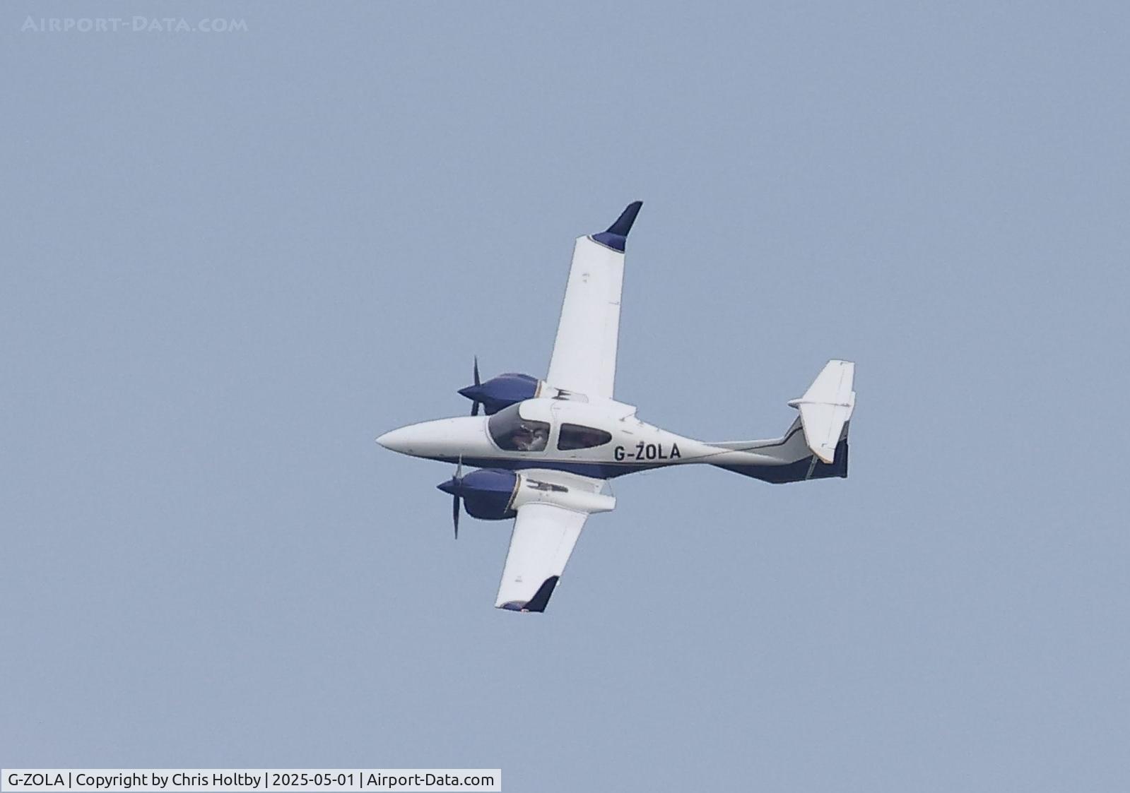 G-ZOLA, 2012 Diamond DA-42NG Twin Star Twin Star C/N 42.N105, Over Potters Bar, Herts.