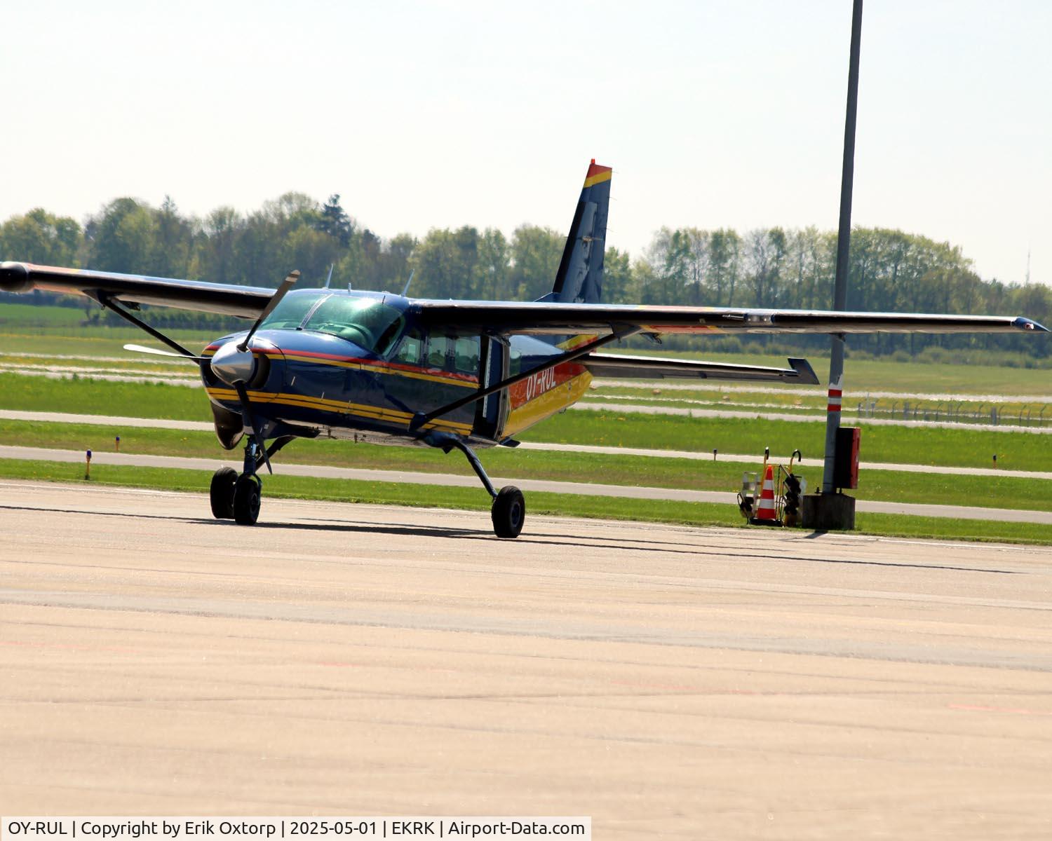 OY-RUL, 1992 Cessna 208 Caravan I C/N 20800224, OY-RUL in RKE