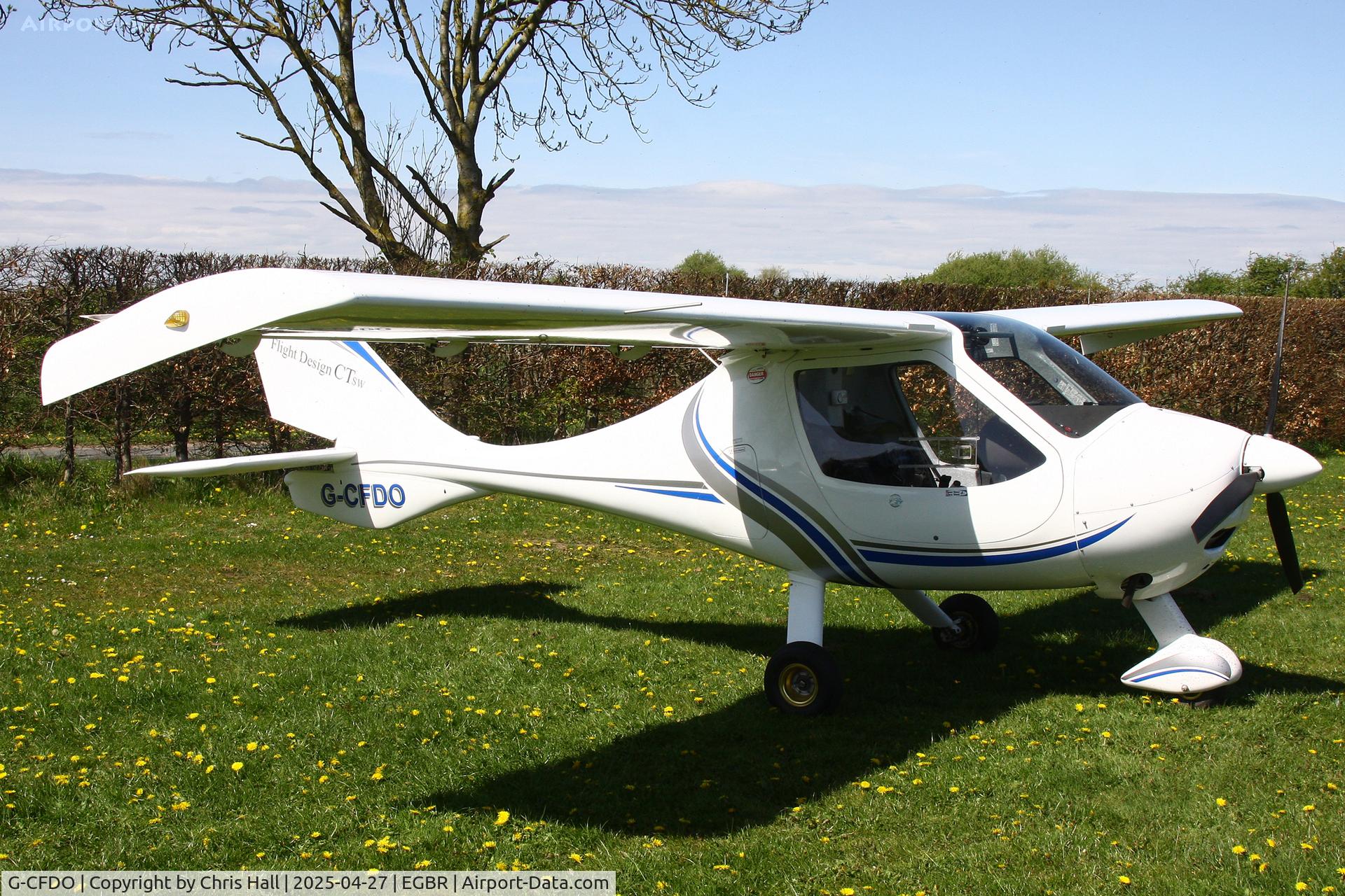 G-CFDO, 2008 Flight Design CTSW C/N 8366, Breighton - EGBR