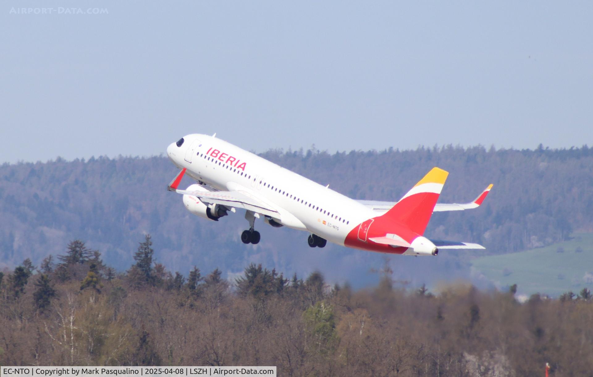 EC-NTO, 2022 Airbus A320-251N C/N 10818, Airbus A320-251N