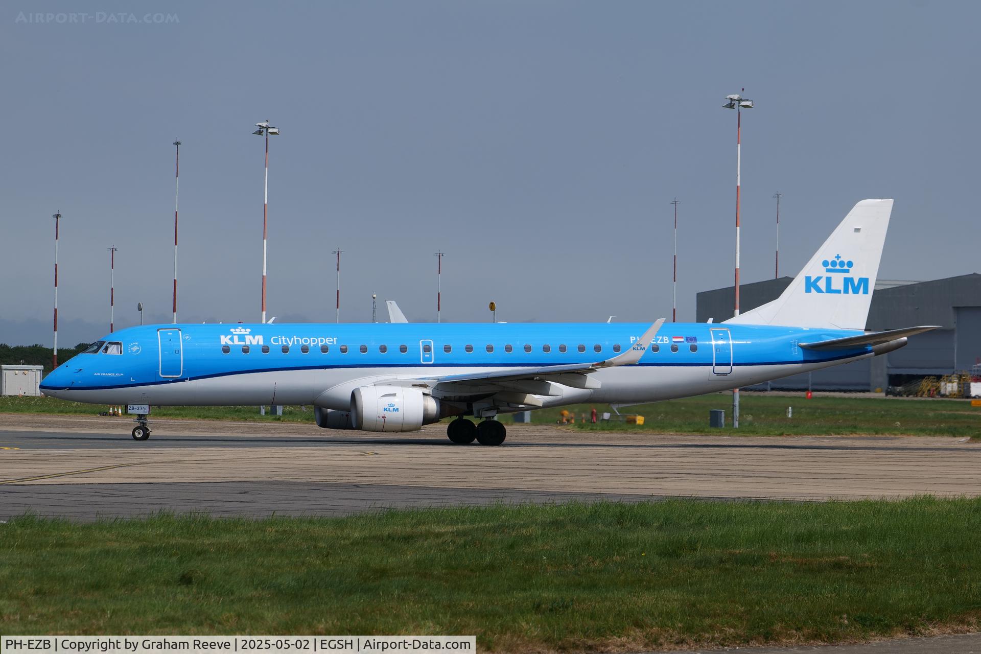 PH-EZB, 2008 Embraer 190LR (ERJ-190-100LR) C/N 19000235, Departing from Norwich.
