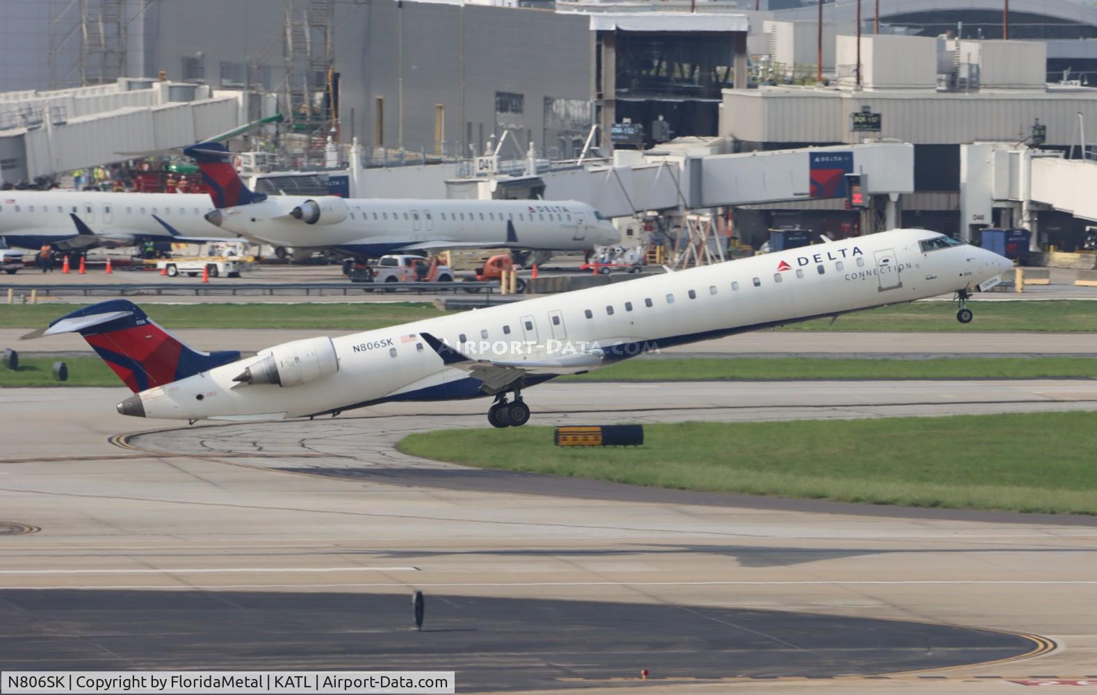 N806SK, 2006 Bombardier CRJ-900ER (CL-600-2D24) C/N 15070, SKW/DAL CR9 zx atl-fwa