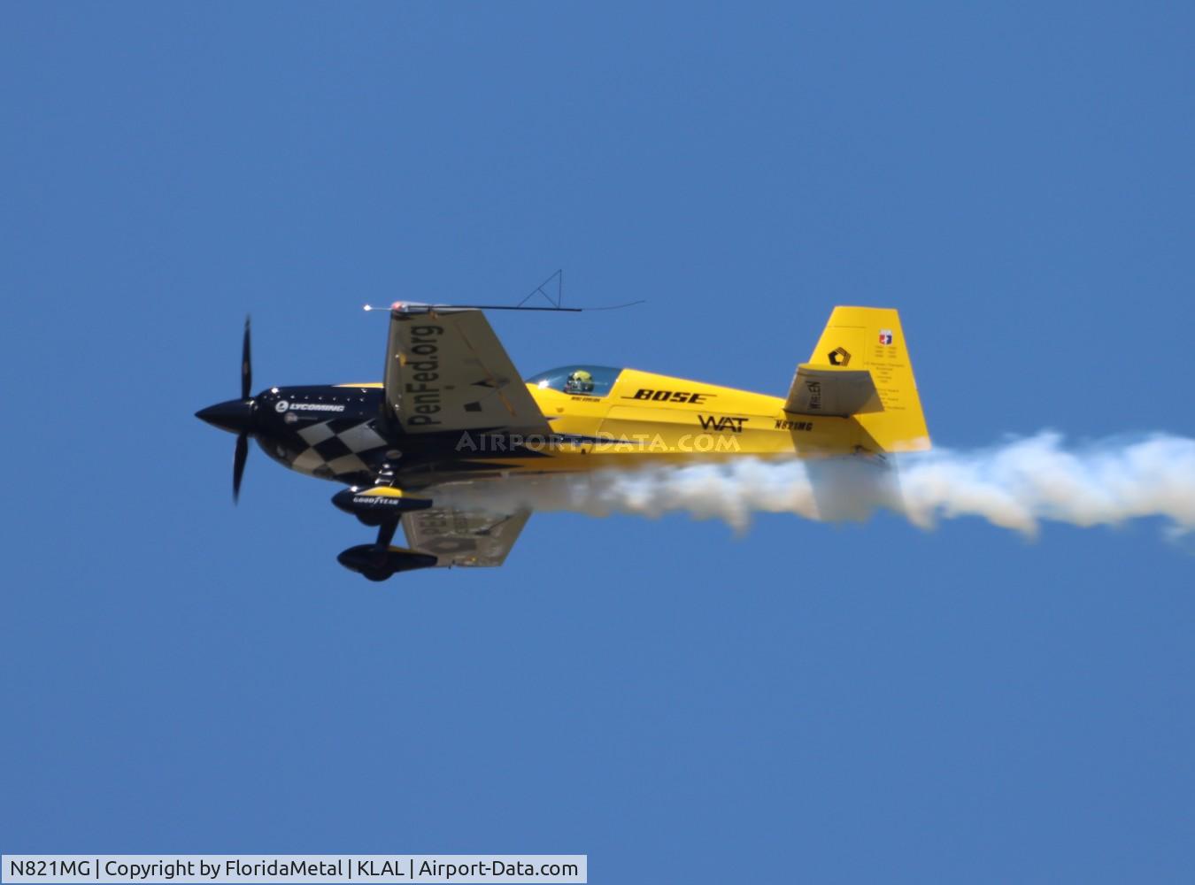 N821MG, 2009 Extra EA-300SC C/N SC010, Extra 300 zx 