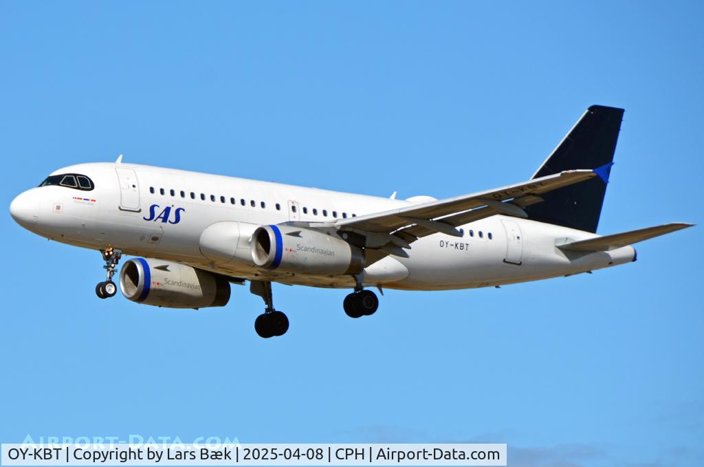 OY-KBT, 2007 Airbus A319-131 C/N 3292, Kystvejen RWY22L