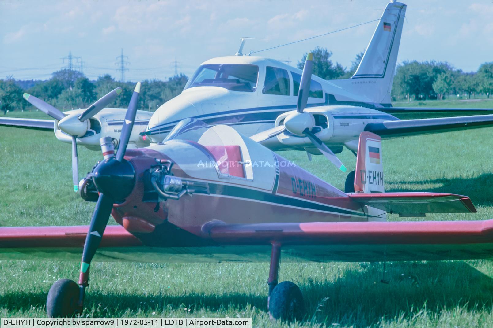 D-EHYH, Jodel D-9 Bebe C/N AB-14, IGM Baden-Oos 1972. Scanned from a slide.