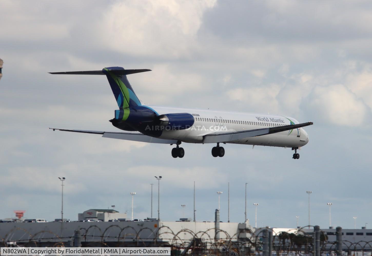 N802WA, 1990 McDonnell Douglas MD-83 (DC-9-83) C/N 53052, WAL MD-83 zx hog, muhg-mia