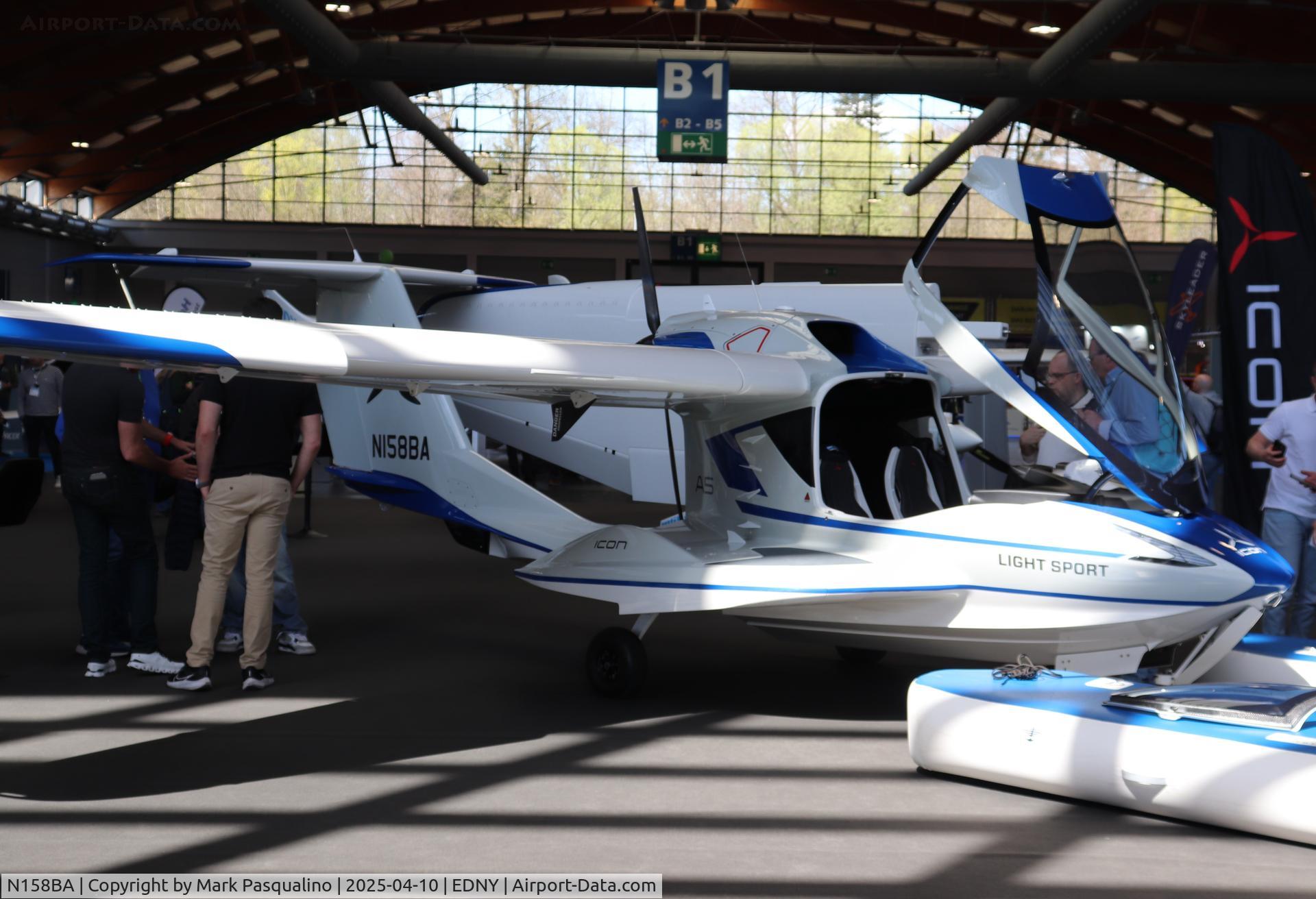 N158BA, 2023 Icon A5 C/N 00189, Icon A5