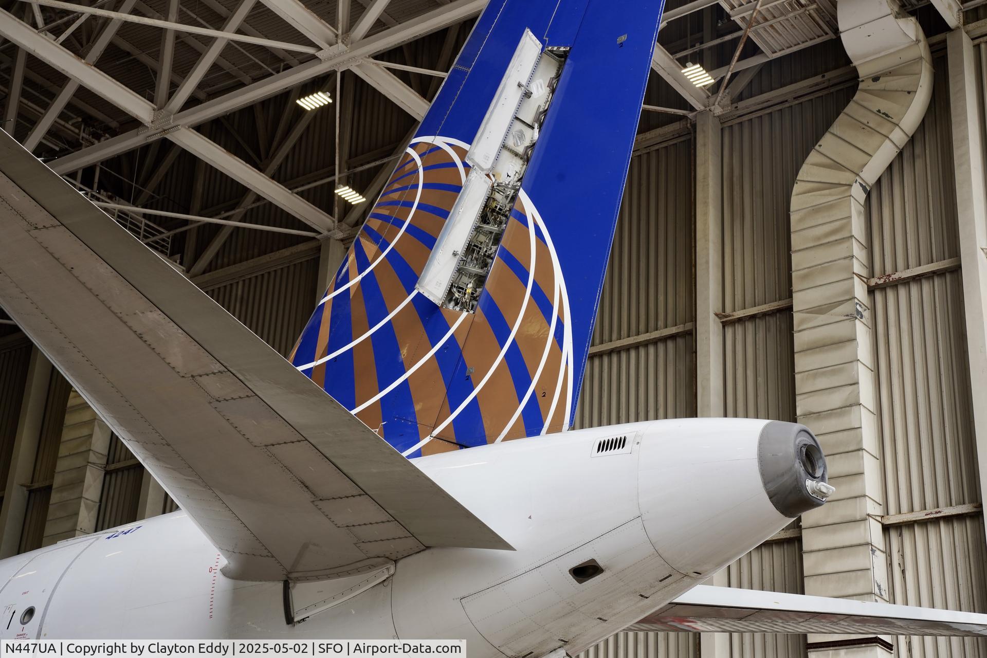 N447UA, 1998 Airbus A320-232 C/N 836, SFO 2025