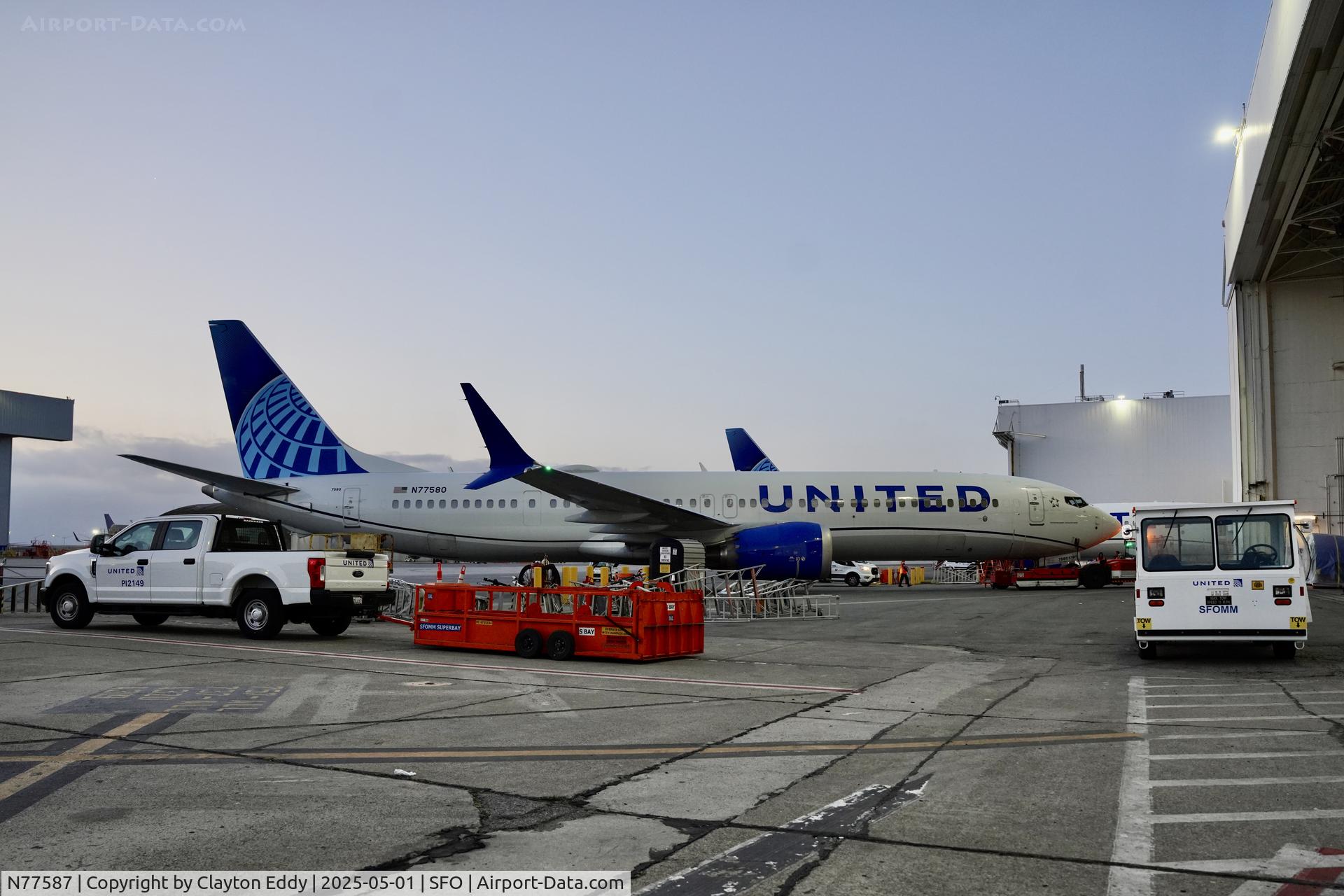 N77587, 2024 Boeing 737 MAX 9 C/N 67631, SFO 2025