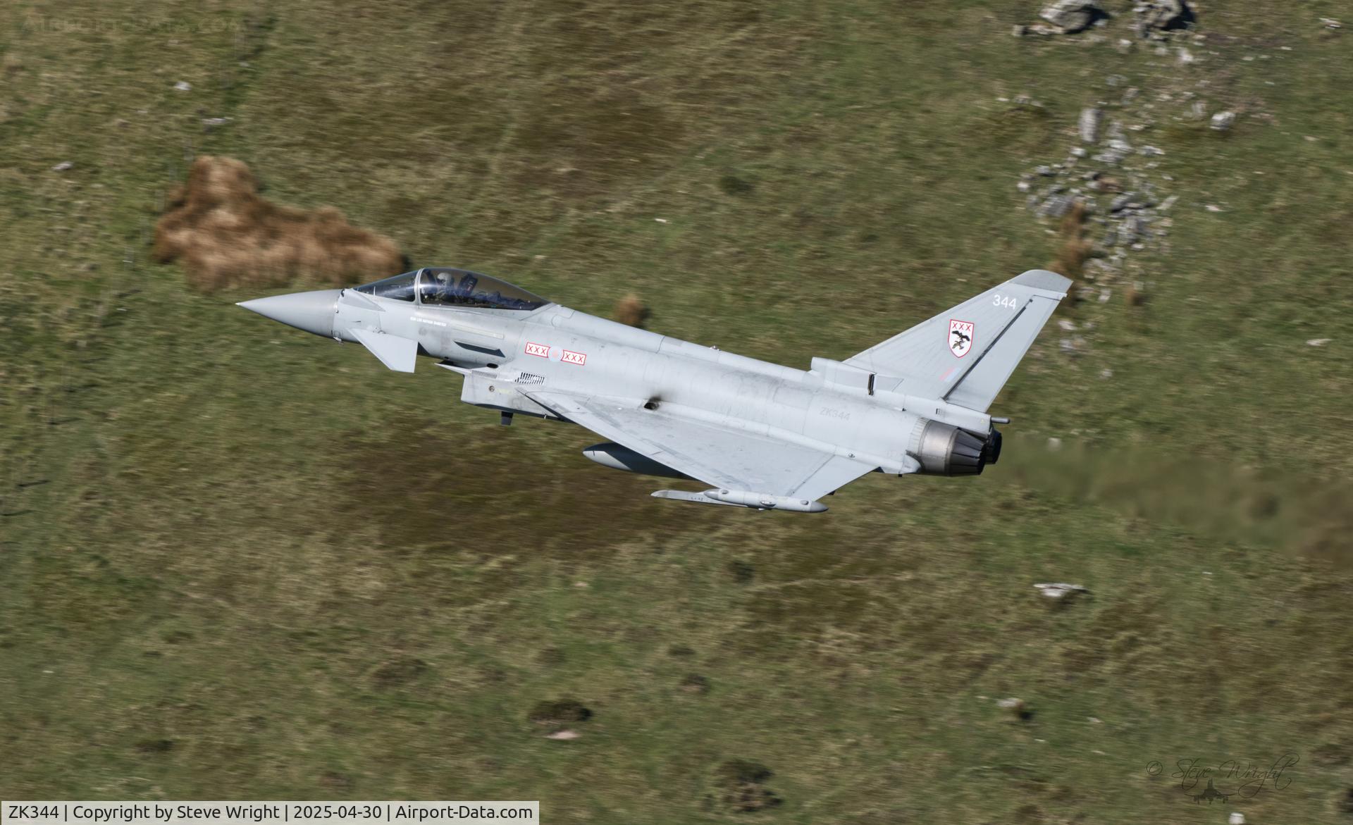 ZK344, 2012 Eurofighter EF-2000 Typhoon FGR4 C/N BS105/384, Bwlch Oerdrws, Mach Loop. Cymru. UK