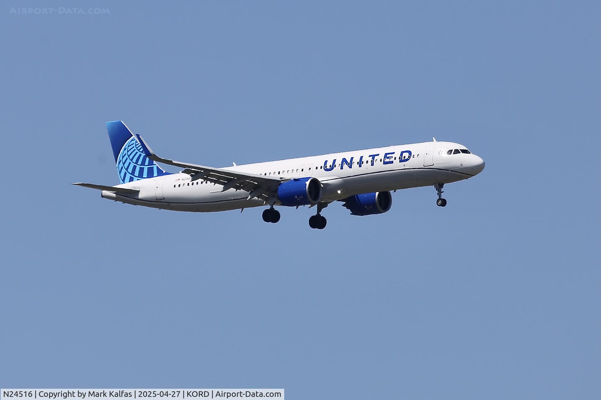 N24516, 2024 Airbus A321- 271NX C/N 12068, A21N United Airlines AIRBUS  A321-271NX N24516 10C approach KORD